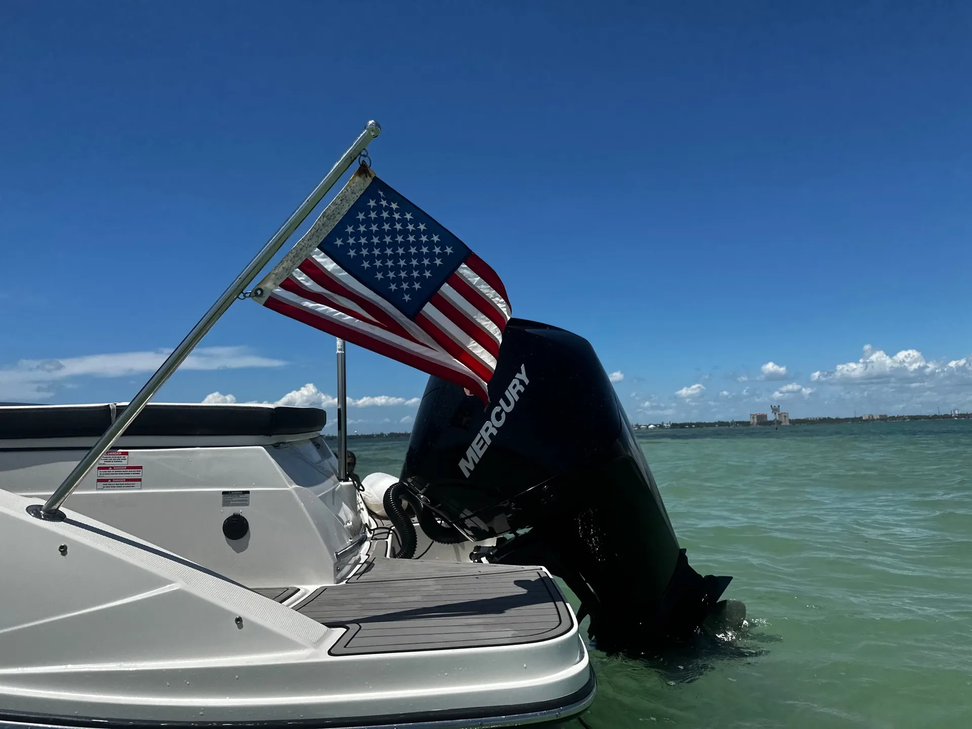 23' Chartered Sea Ray Bowrider Sarasota Siesta Key