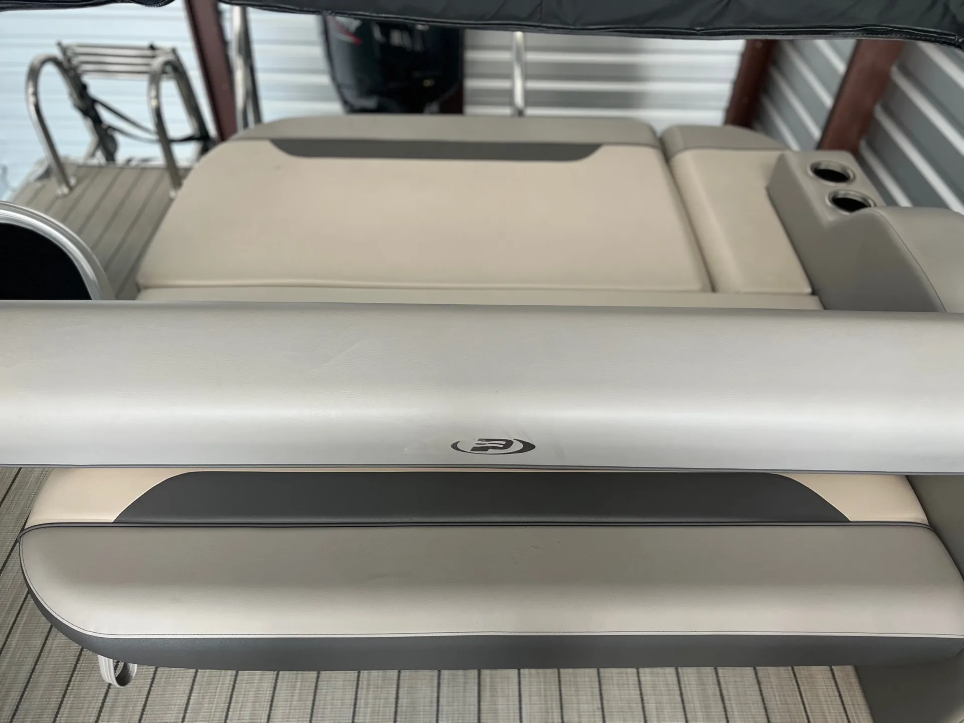 Dive into a Memorable Lake Escape with Envy Rentals