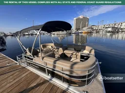 Pontoon Starcraft LX 16 for rental in Mission bay!  boat photo