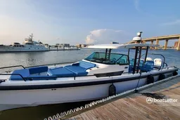 Luxury Axopar 37 Sun Top up to 13 guests! Restroom on board!