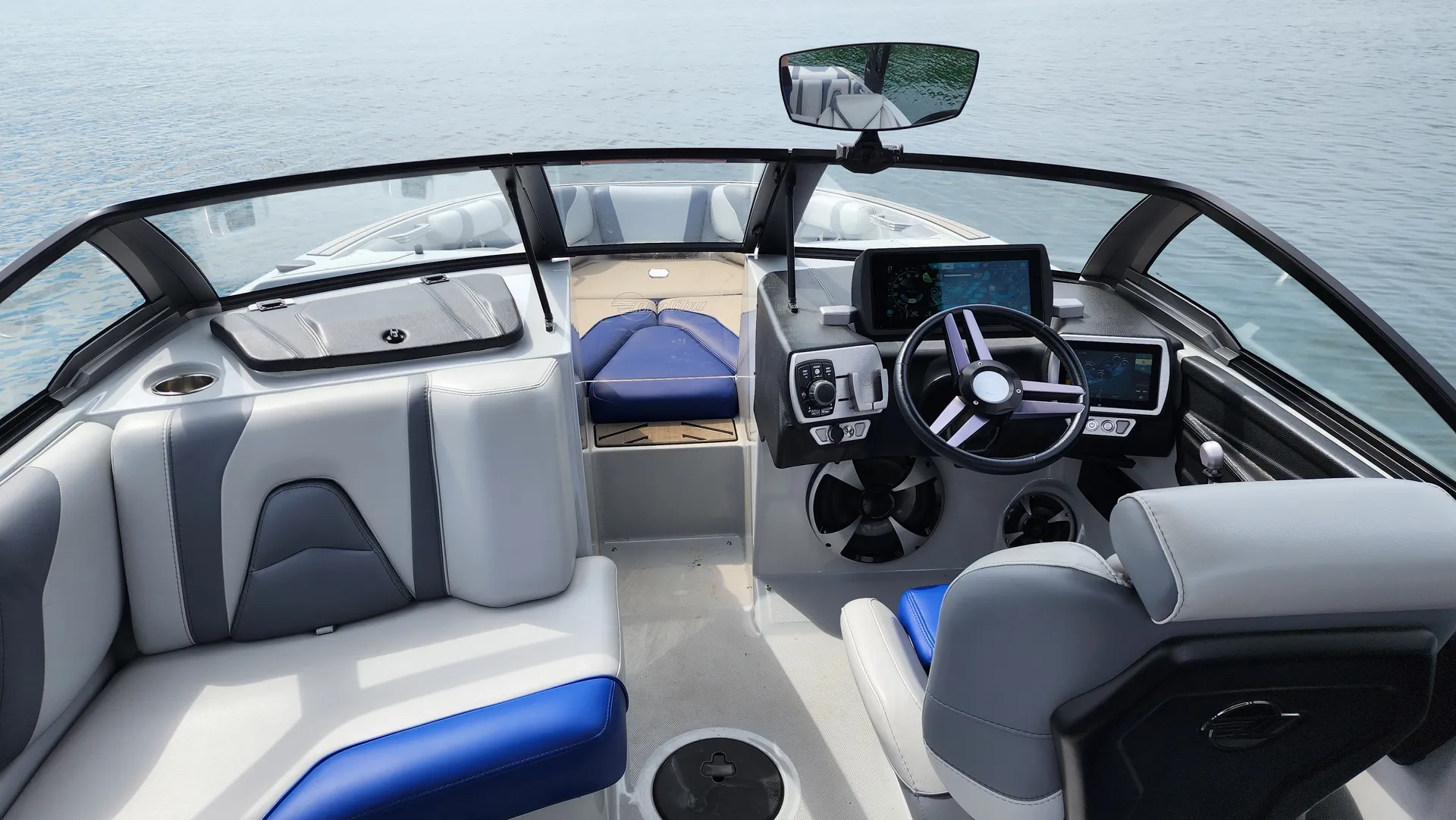 MALIBU BOATS WAKESETTER 21 VLX in Buffalo, MN — photo 3
