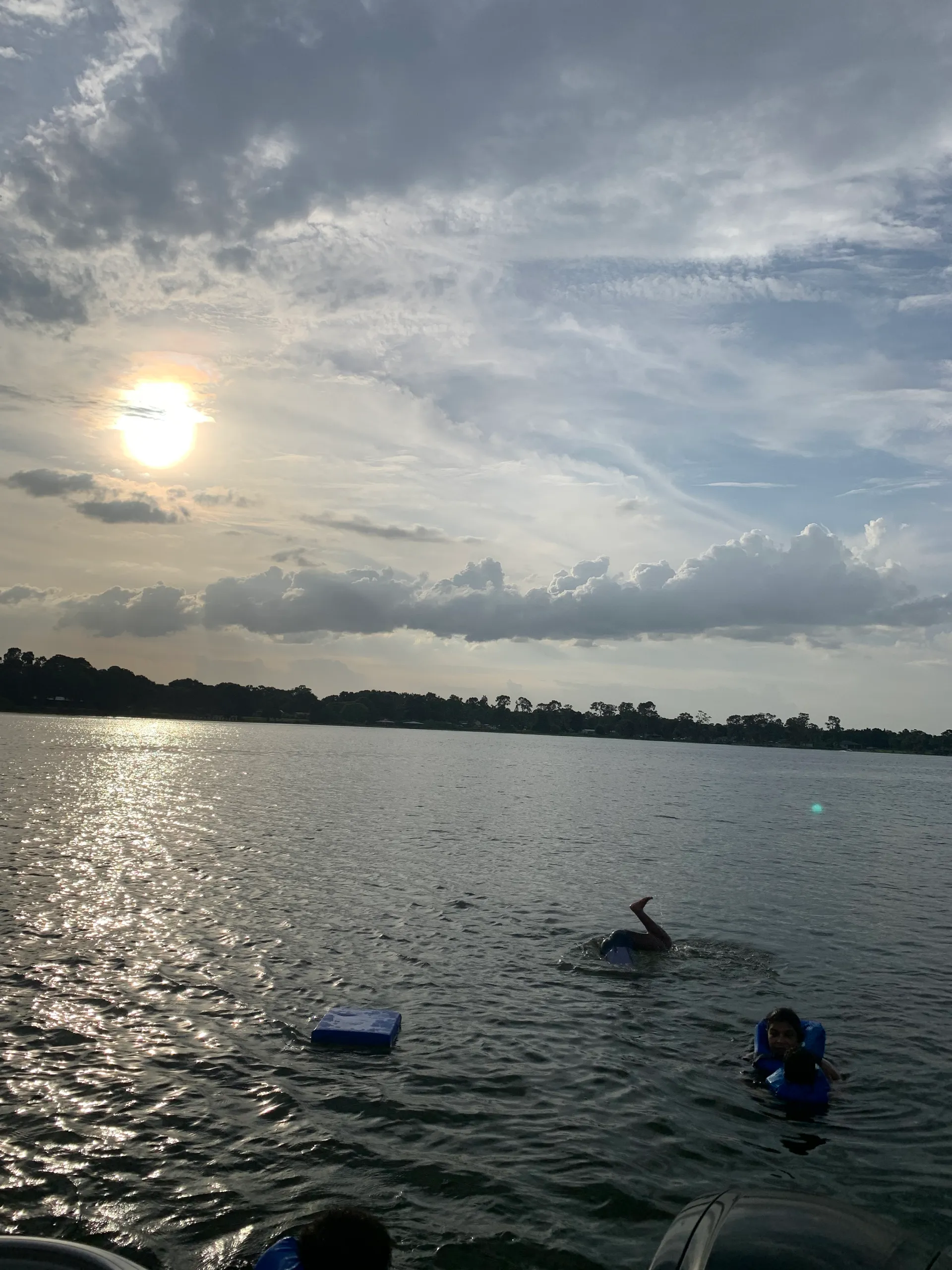 SUN TRACKER BASS BUGGY 18 DLX in Eagle Lake, FL — photo 5