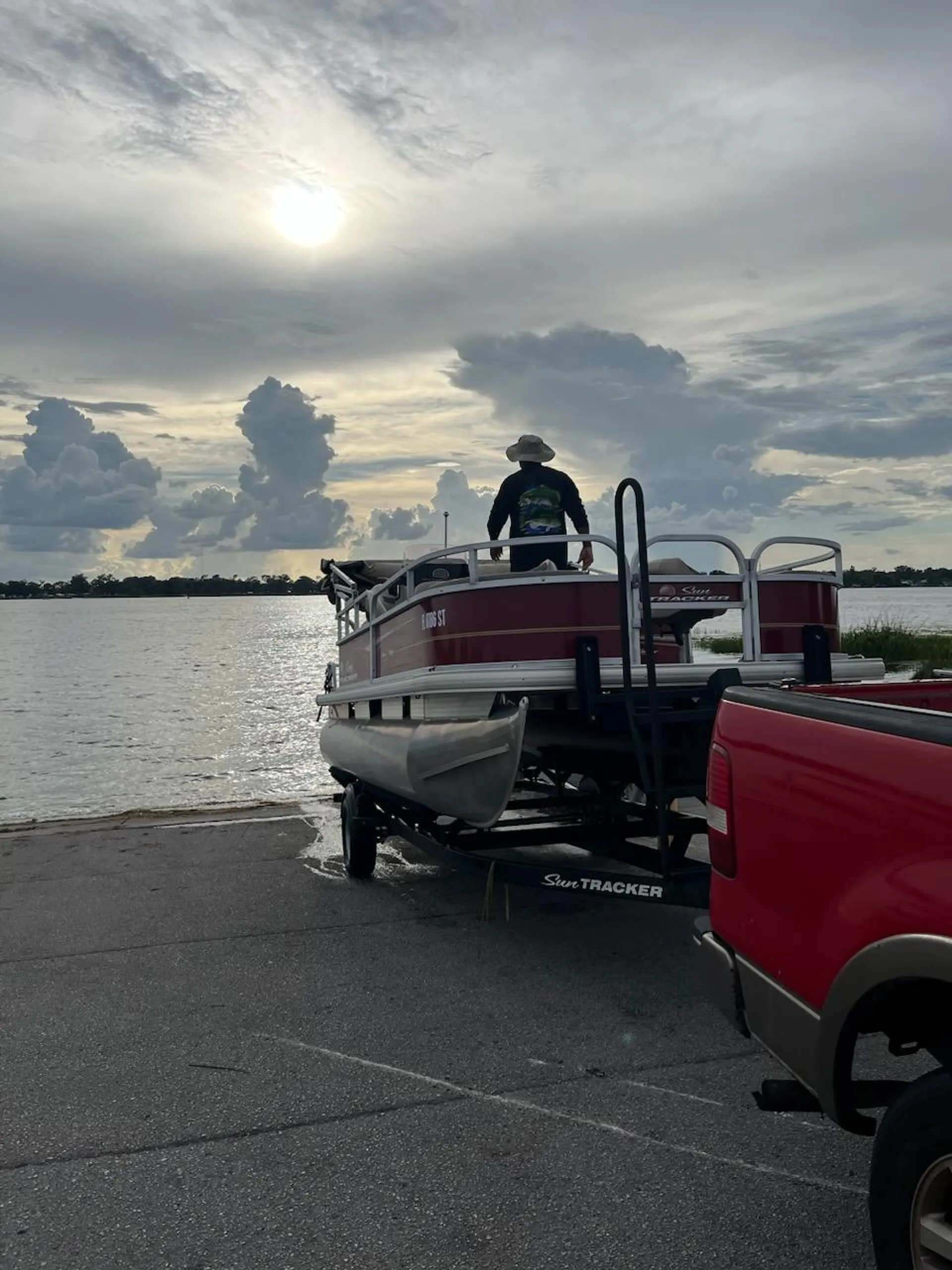 SUN TRACKER BASS BUGGY 18 DLX in Eagle Lake, FL — photo 10