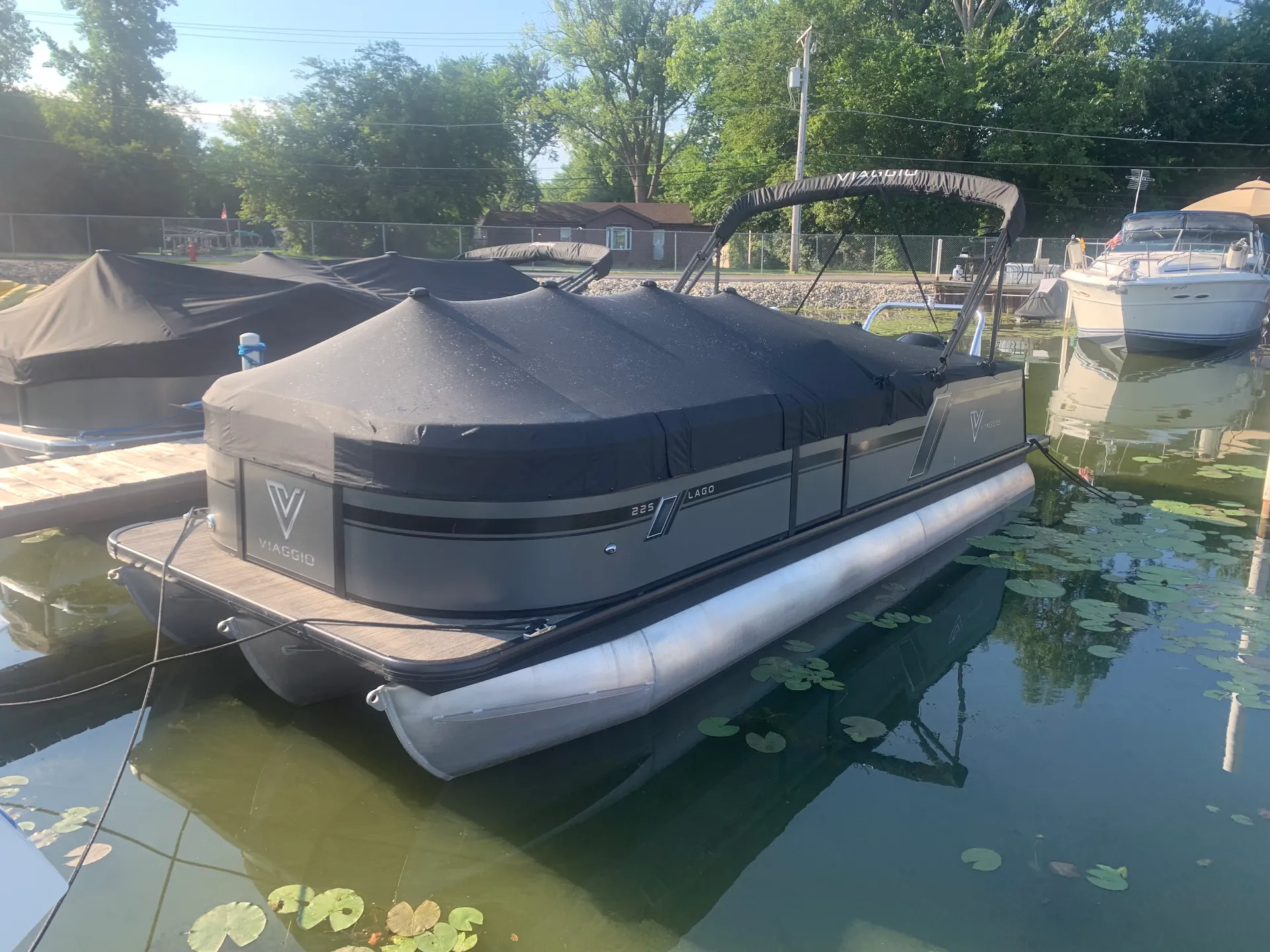 Brand New Viaggo 22S Pontoon Boat 