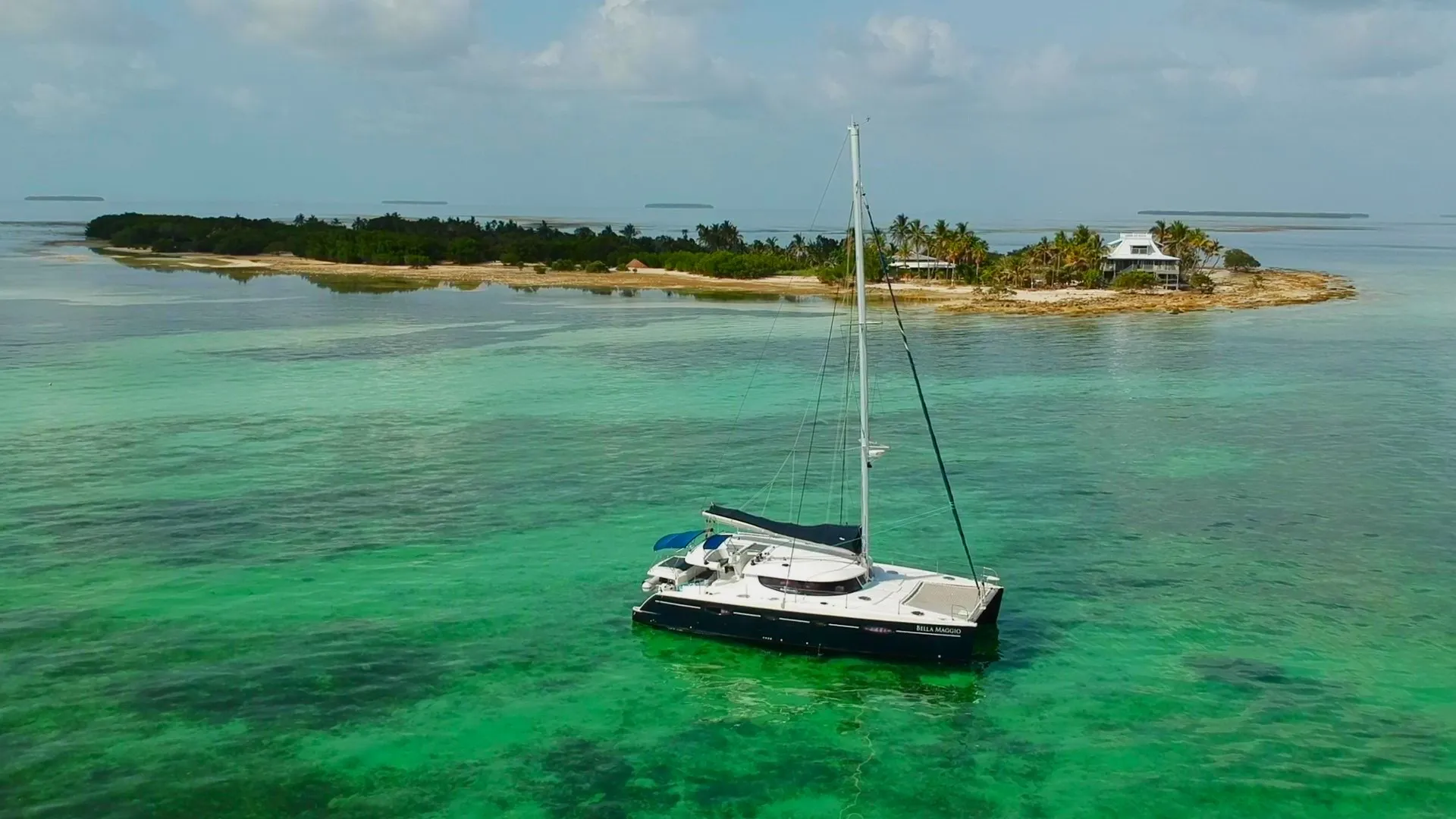 Catamaran Cruiser Fountaine Pajot Salina 48 in Stock Island, FL — photo 6