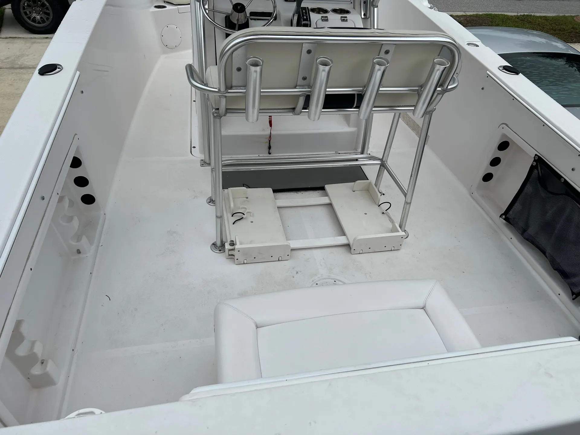 Pro-Line Boats 23 Sport in Gibsonton, FL — photo 8