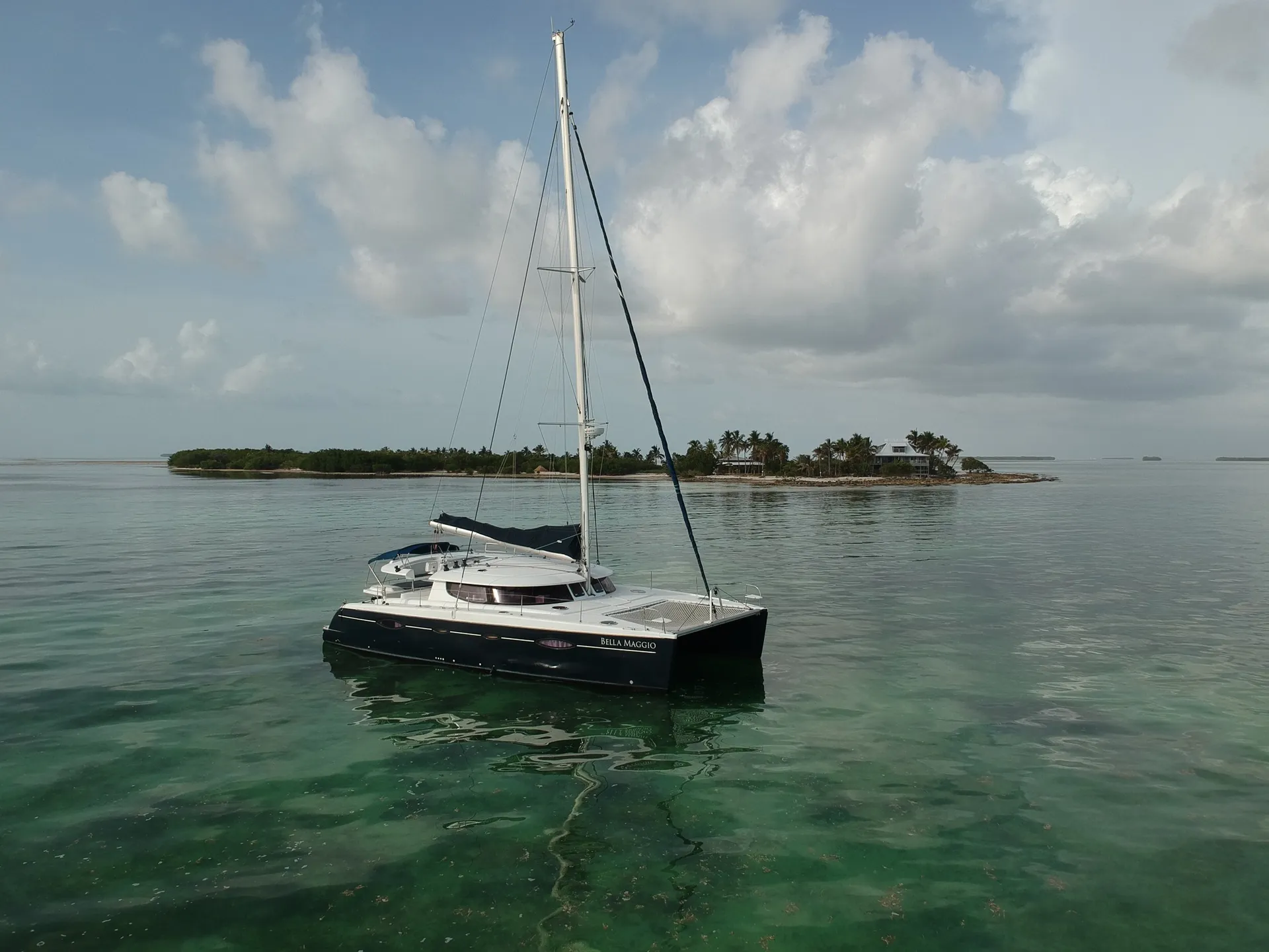 Catamaran Cruiser Fountaine Pajot Salina 48 in Stock Island, FL — photo 7