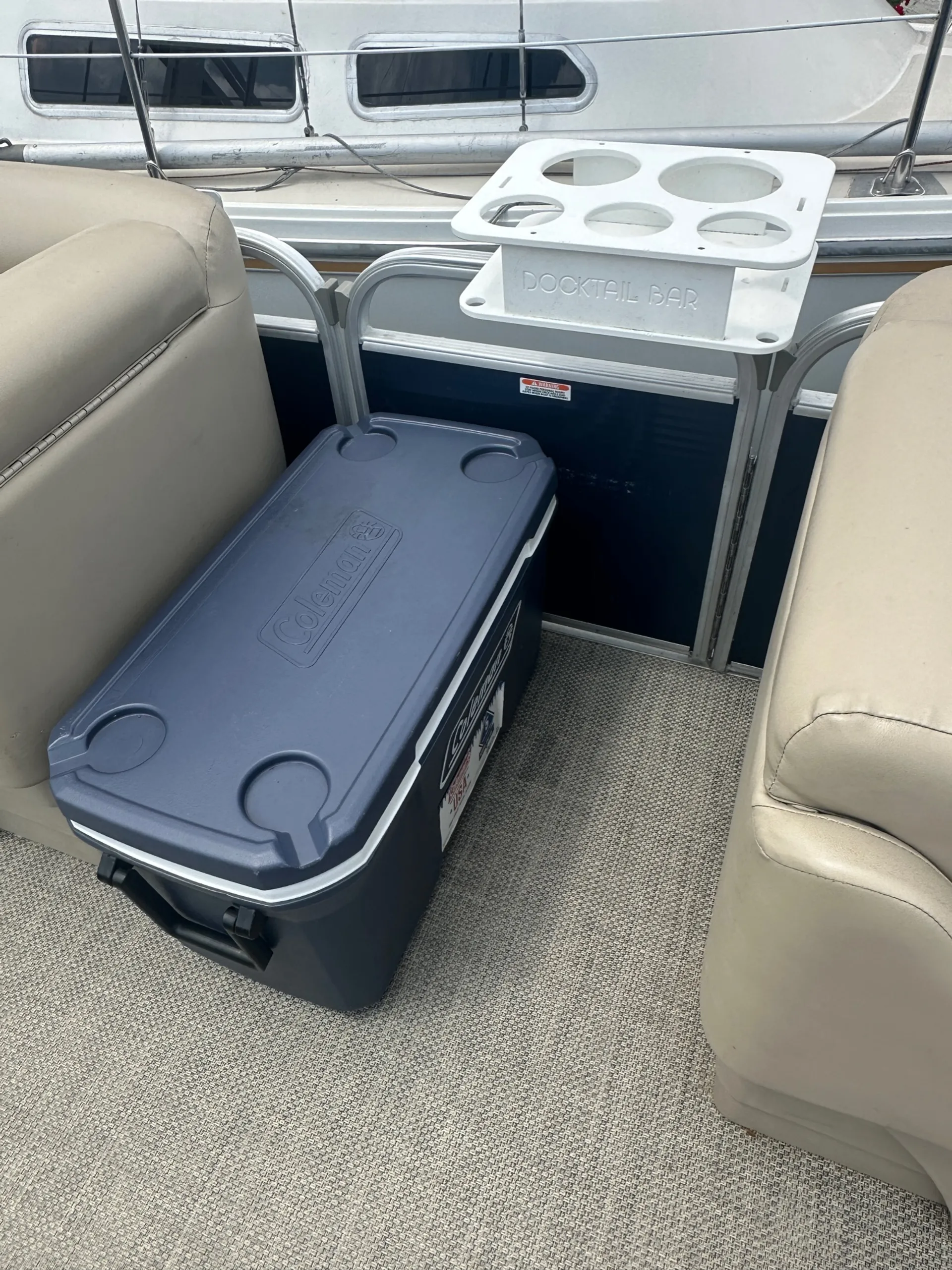 Bennington Tritoon 150HP 