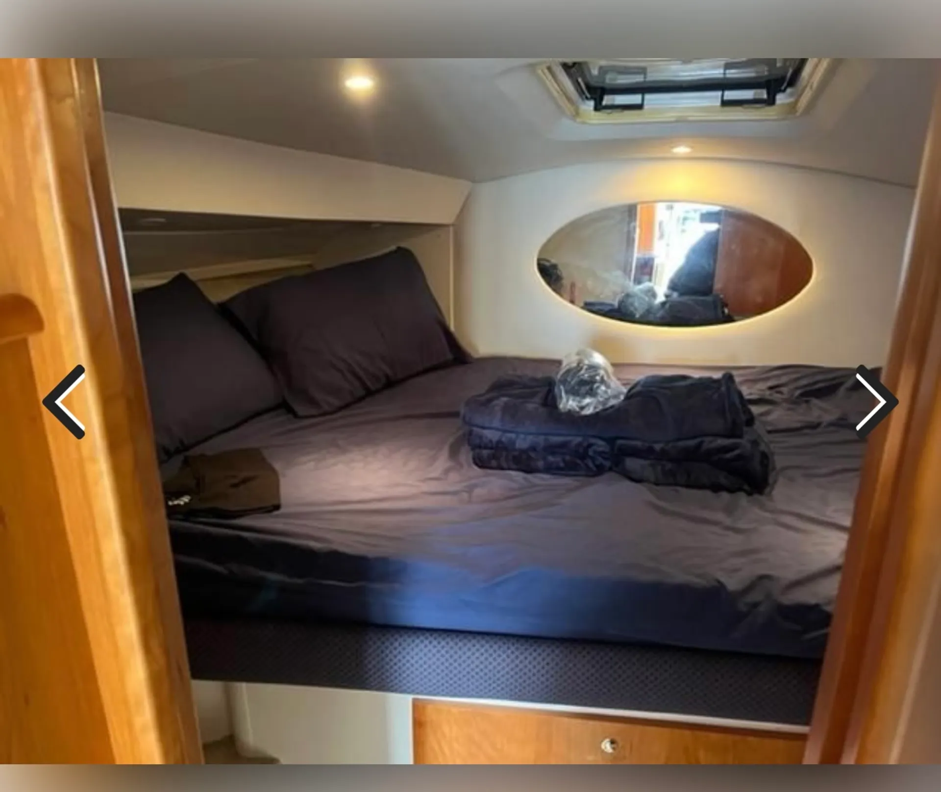 Silverton Marine 330 Sport Bridge in Harrison Township, MI — photo 3