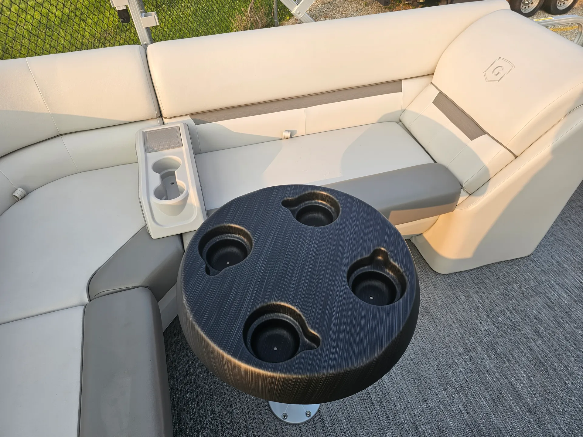 Boat In Peace On The Serenity! Beautiful and Clean Pontoon Boat!