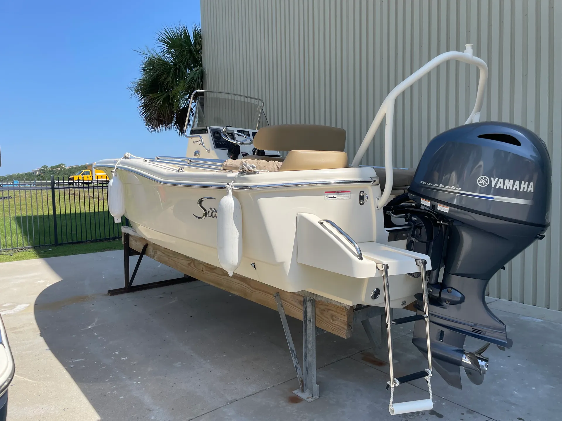 SCOUT BOATS 195 SPORTFISH W/F115XA in North Charleston, SC — photo 3