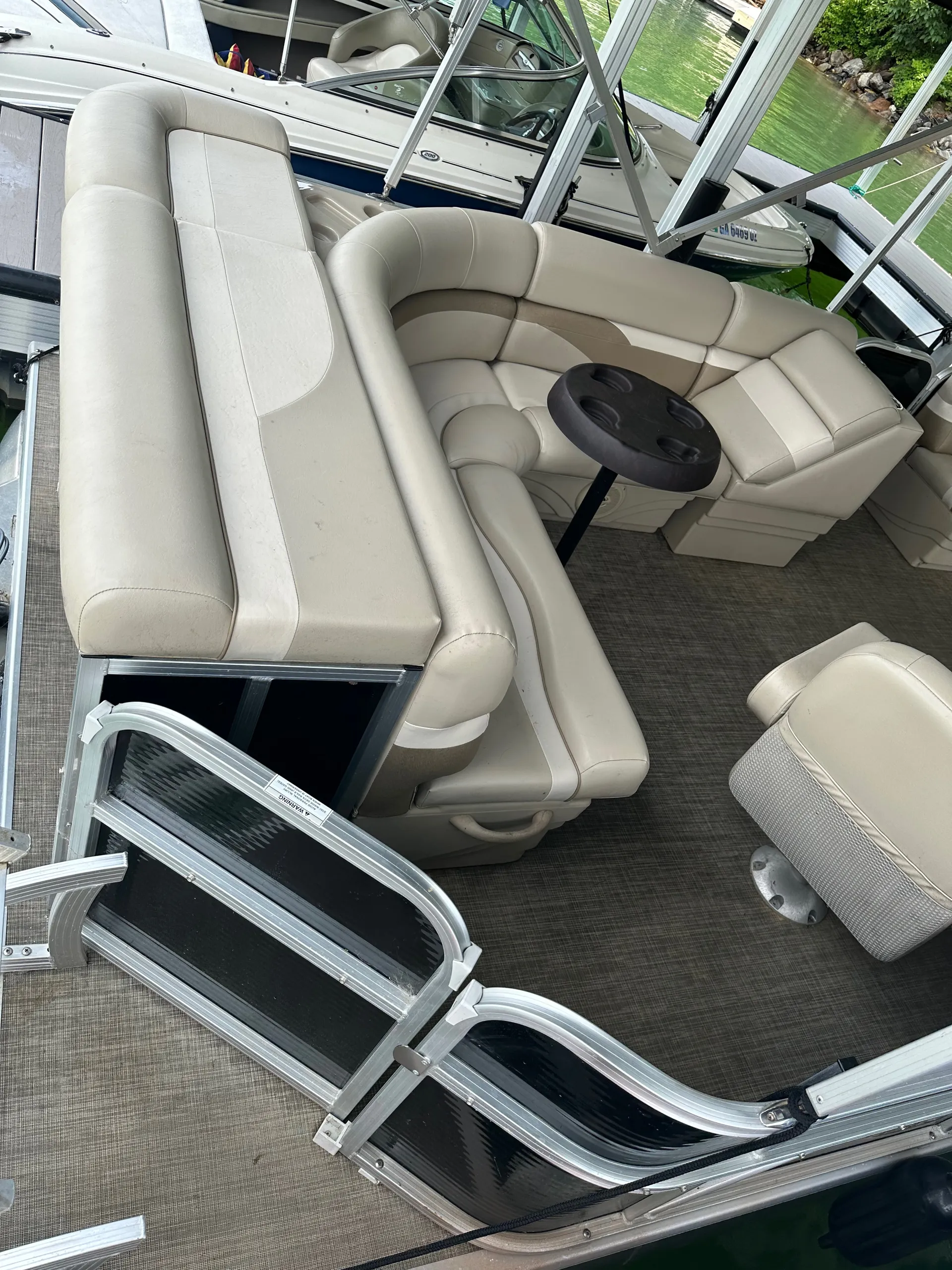 20' Misty Harbor Pontoon - 70hp Four-Stroke Yamaha