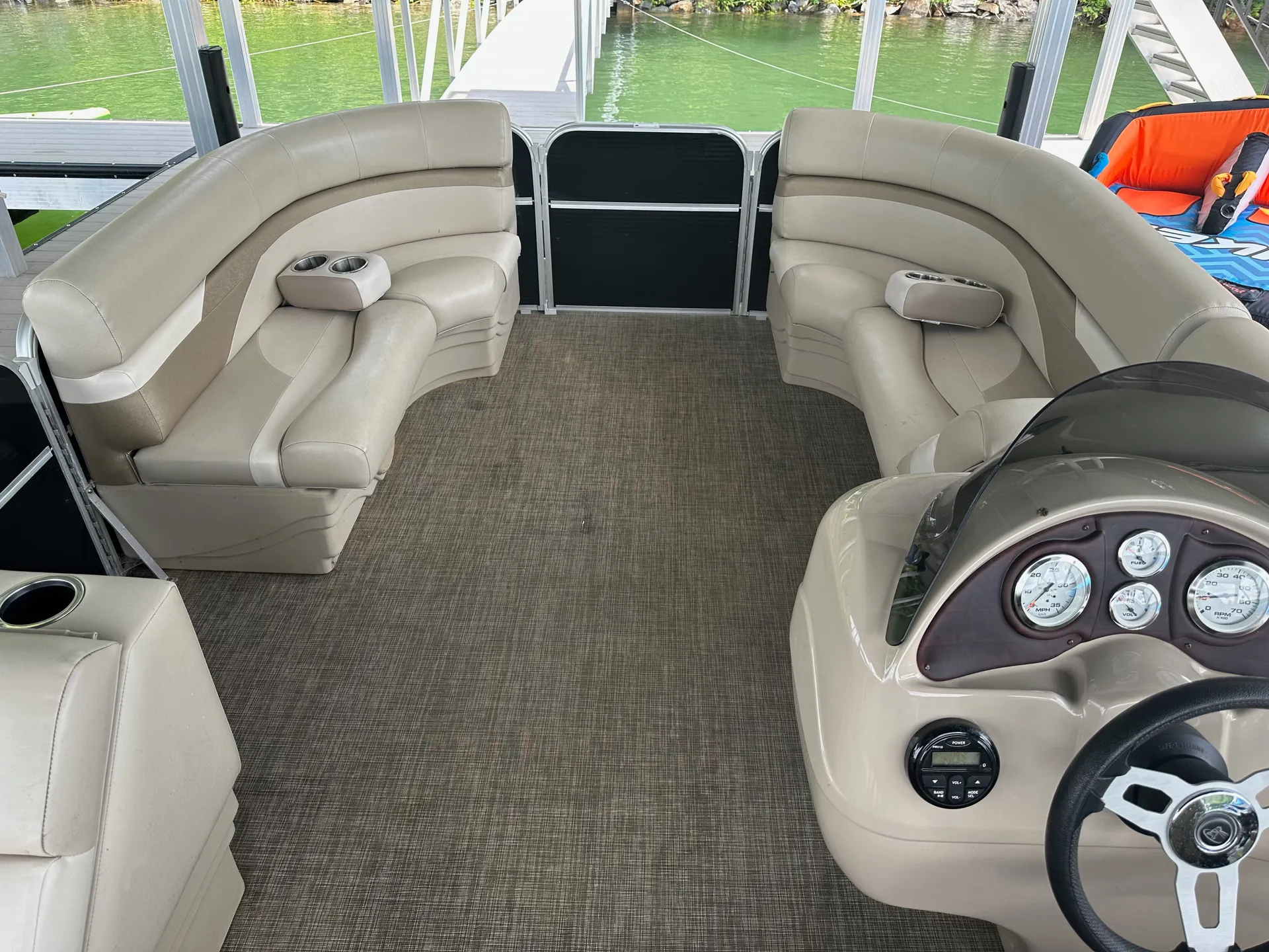 20' Misty Harbor Pontoon - 70hp Four-Stroke Yamaha