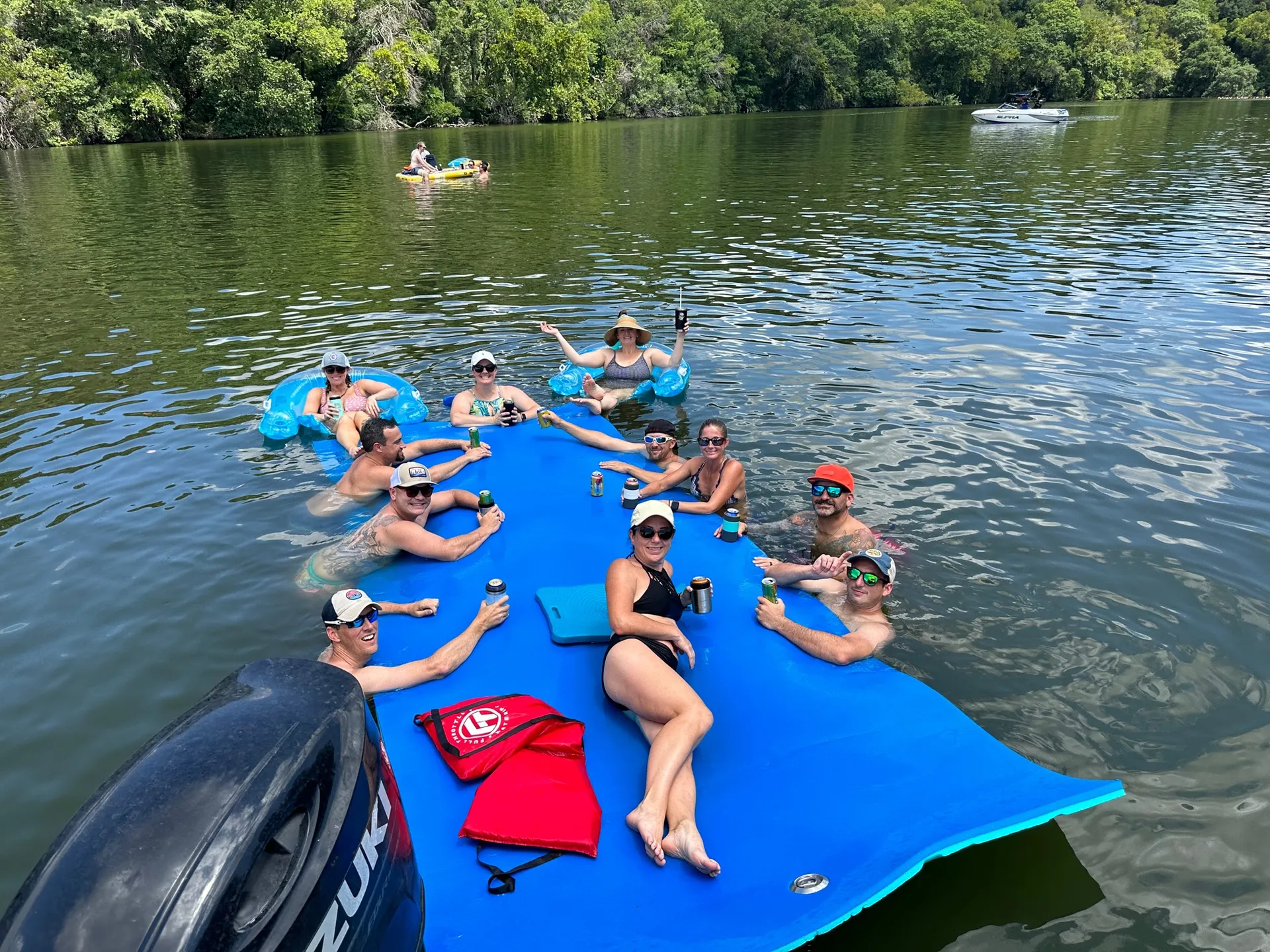 luxury Avalon pontoon Boat Cruise! Perfect for parties/families🎊🥂☀️