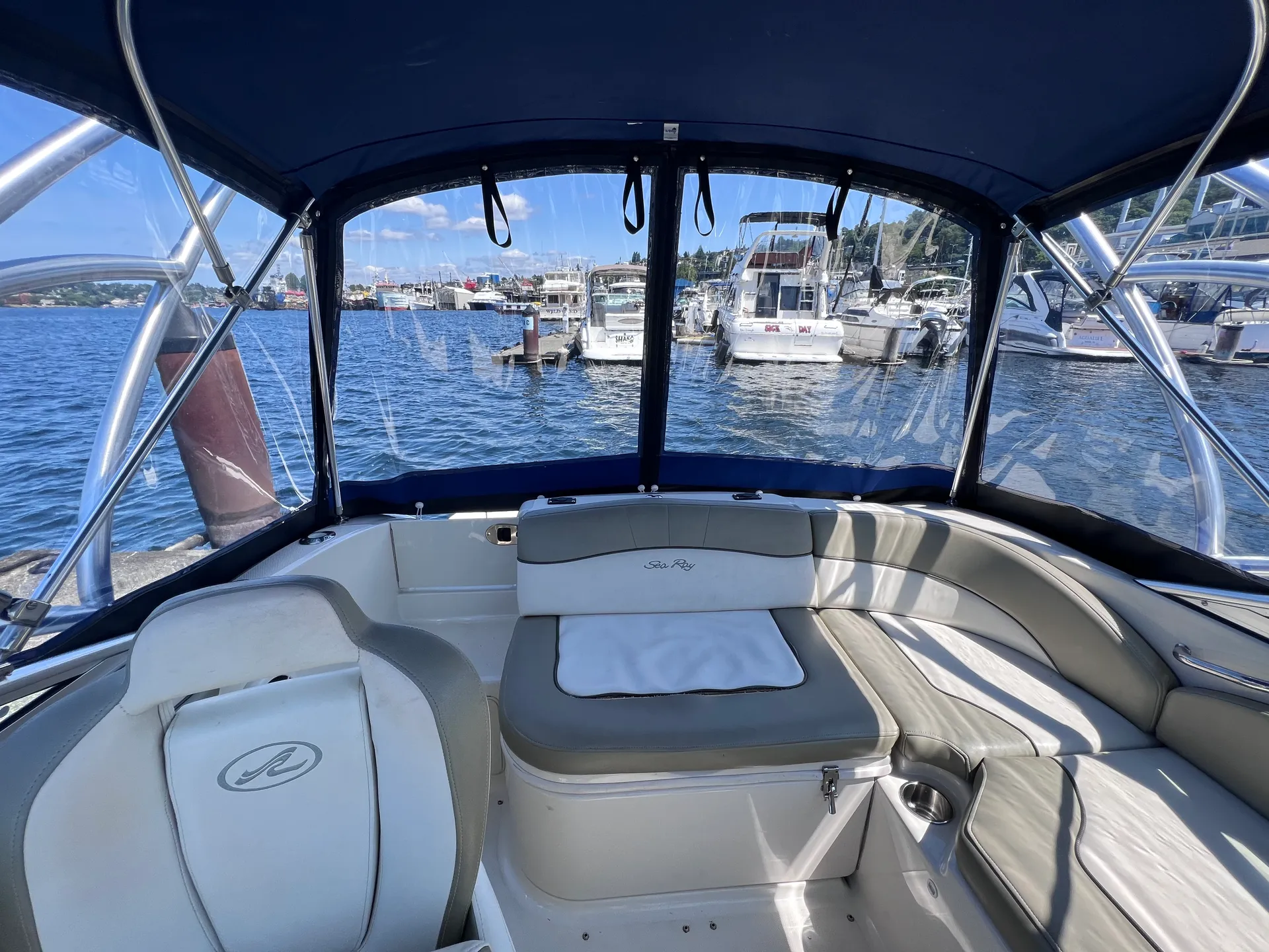 21’🚤BiminiTop/Enclosure😎☔️✅Toilet💩✅⚓️✅⛽️'dMyTimeNotYours⏱️