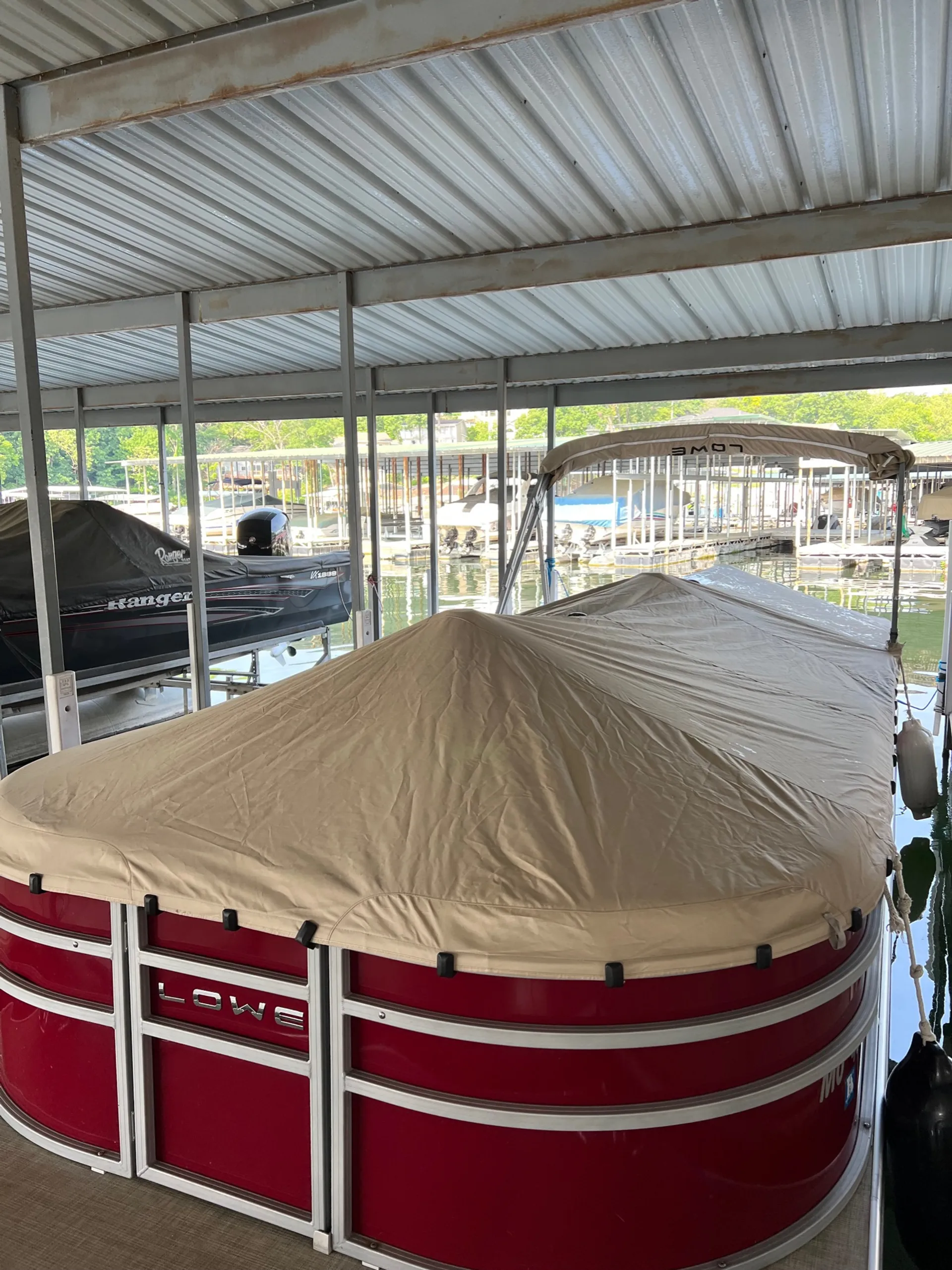 LOWE PONTOONS SS 270 EXT WALK THRU in Lake Ozark, MO — photo 2