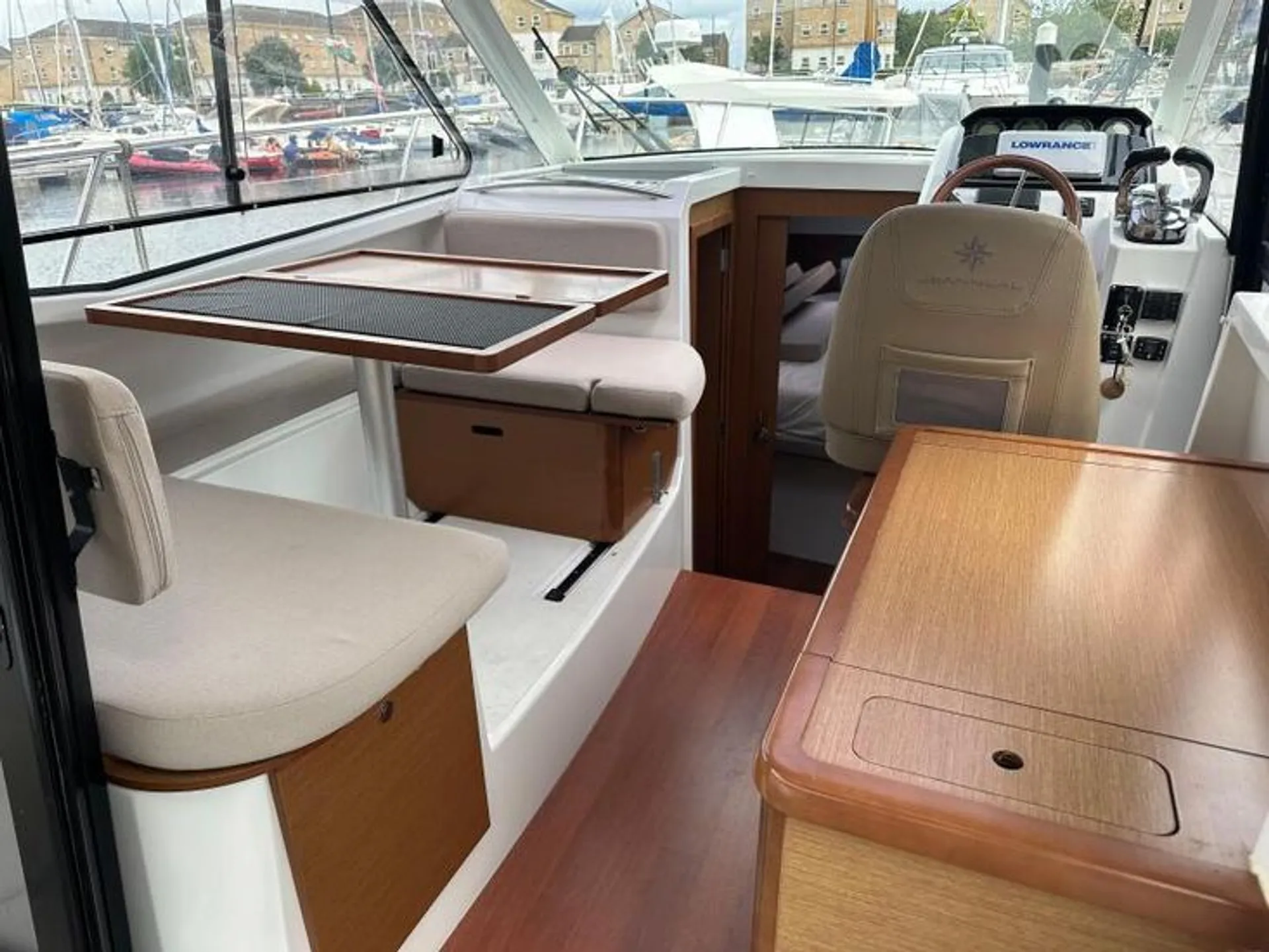 Jeanneau Merry Fisher 855 in Marco Island, FL — photo 6