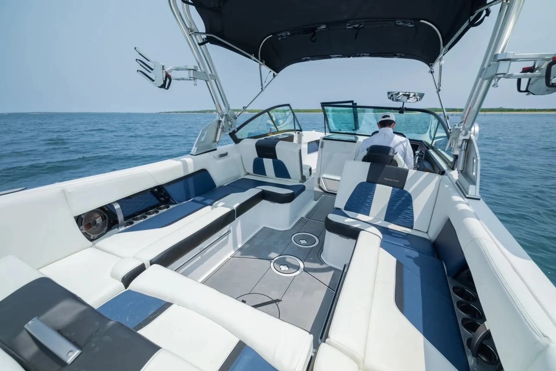 MASTERCRAFT BOATS X26 in Sag Harbor, NY — photo 5