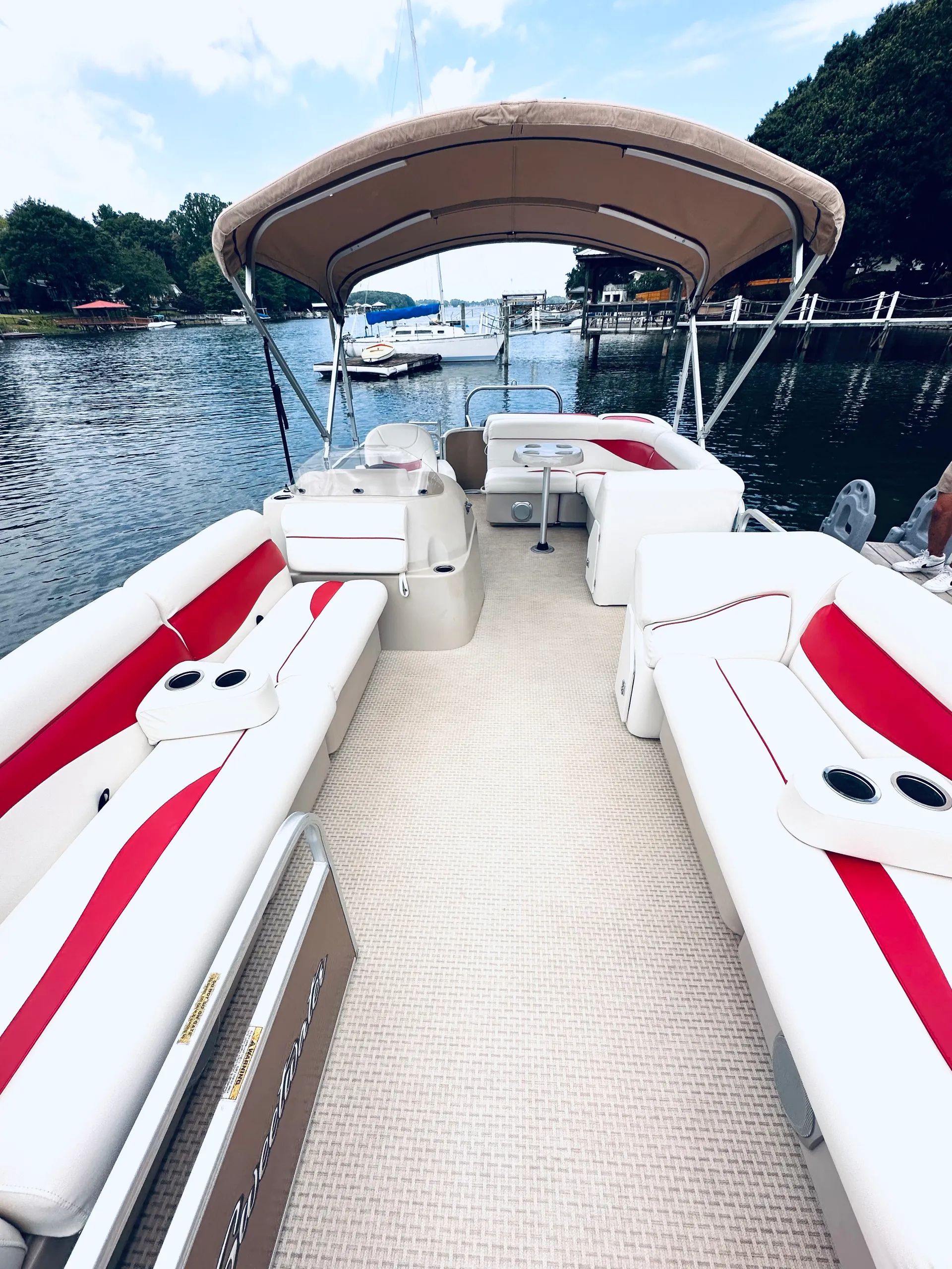 Godfrey Marine Sweetwater 220 in Mooresville, NC — photo 2