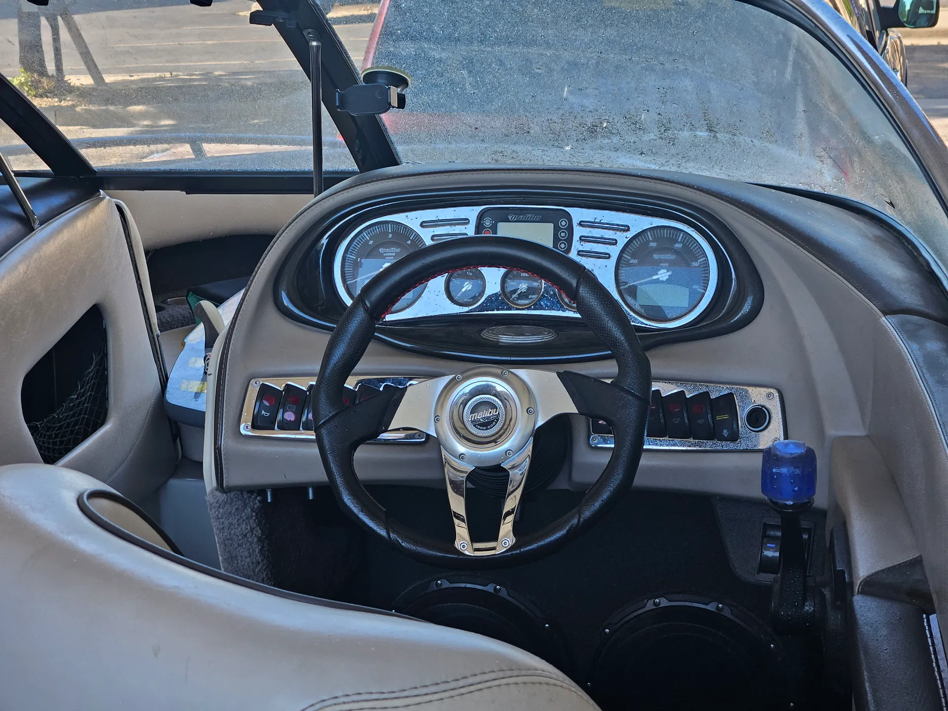 Malibu Boats Wakesetter 23 LSV in Windsor, CO — photo 4