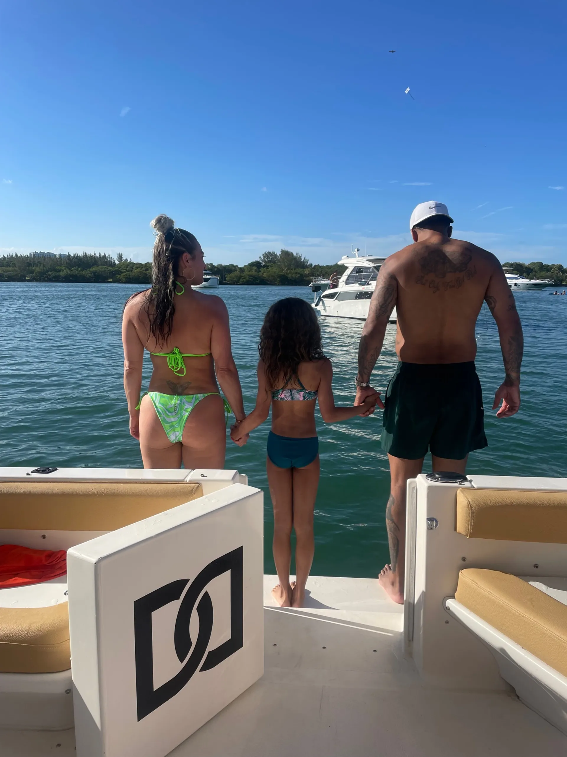 55’ Sea Ray - CHARTER TODAY!