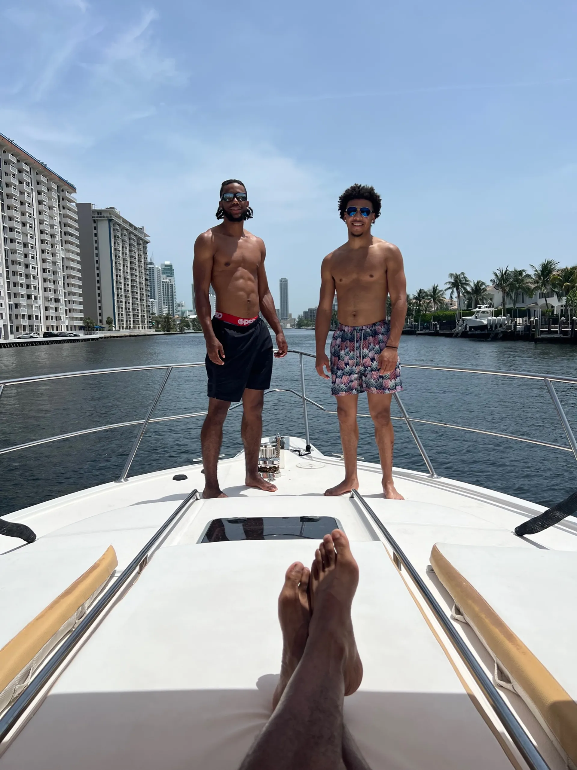 55’ Sea Ray - CHARTER TODAY!