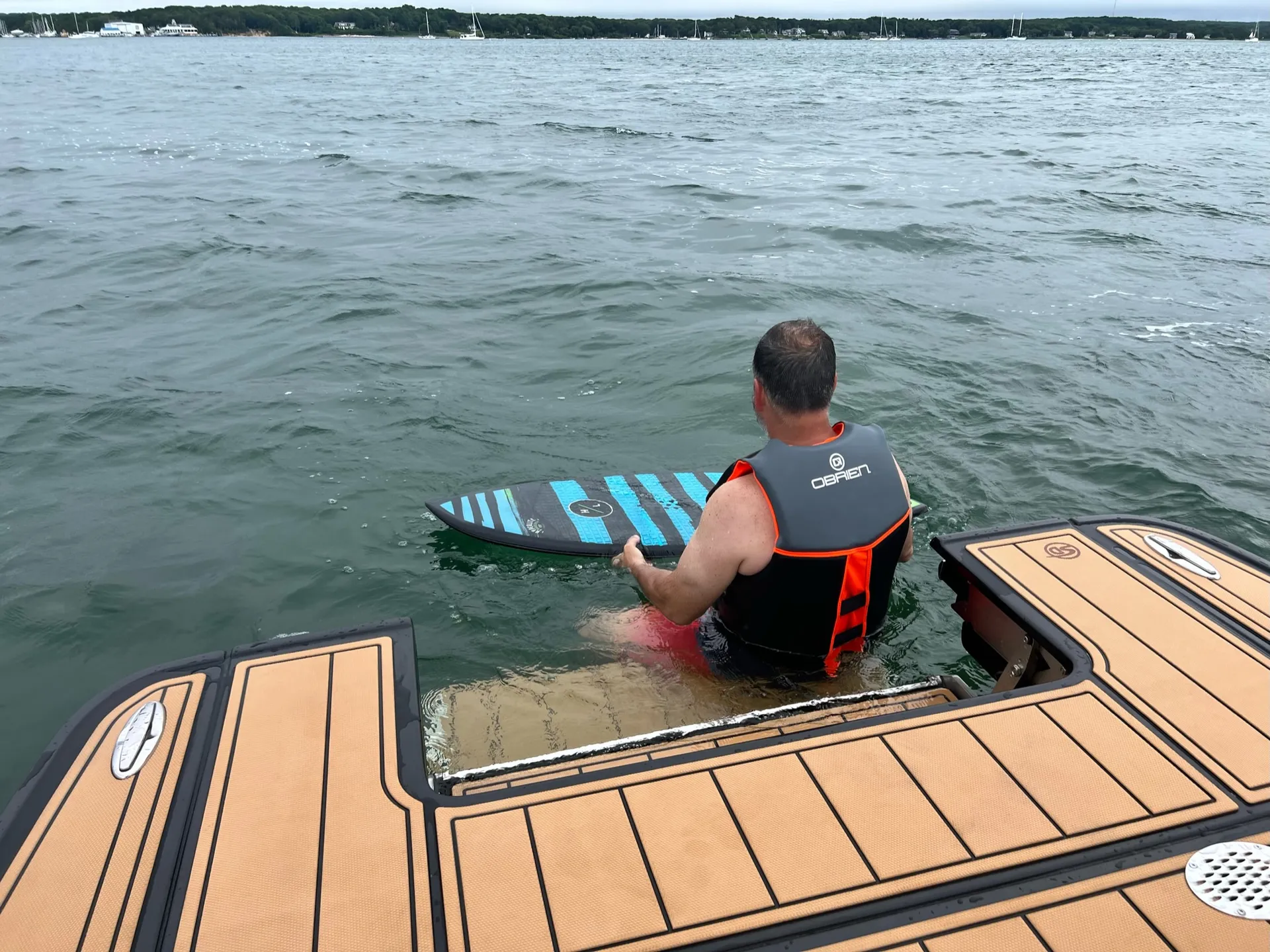 CHAPARRAL BOATS 26 SURF in Greenport, NY — photo 7
