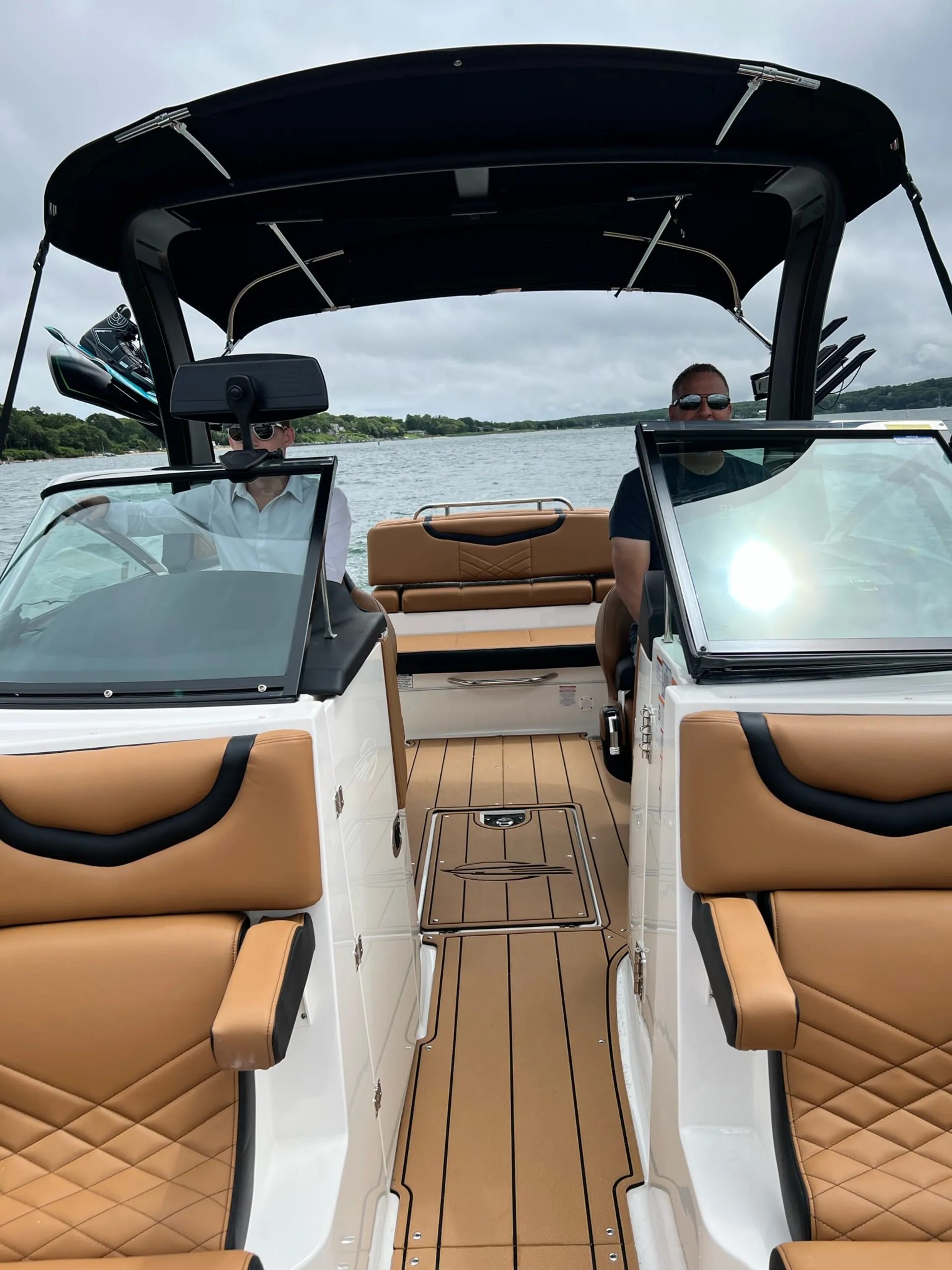 CHAPARRAL BOATS 26 SURF in Greenport, NY — photo 5