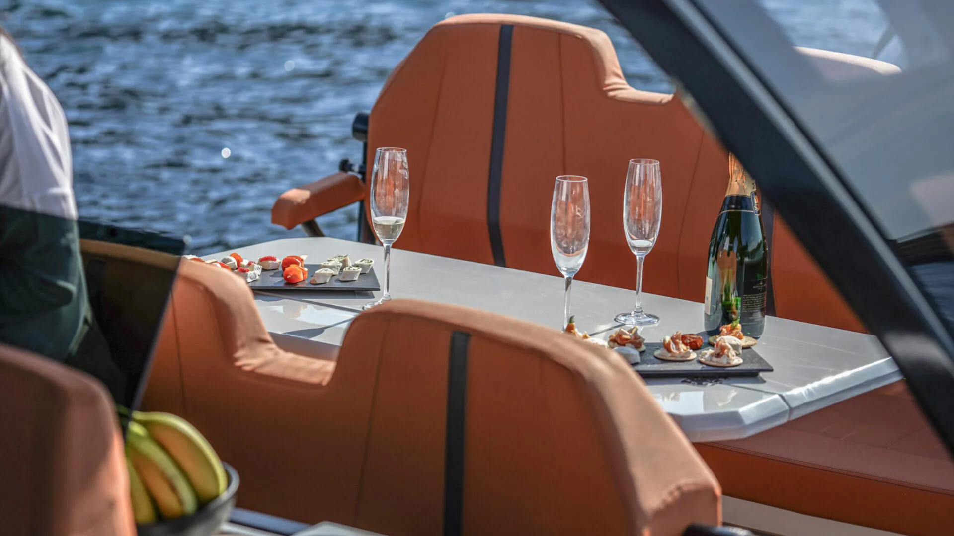 1HR FREE* ELEGANT LUXURY PRIVATE YACHT PARTY 