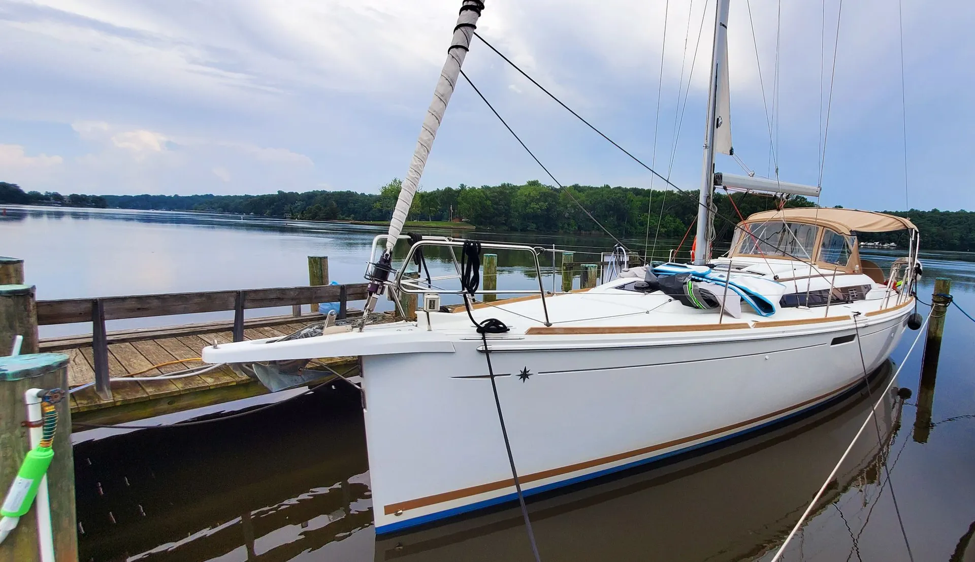 Sail away on the Chesapeake Bay with Chessie from Annapolis!  