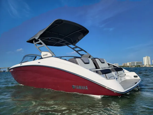 Rent a YAMAHA bow rider in Deerfield Beach, FL near me