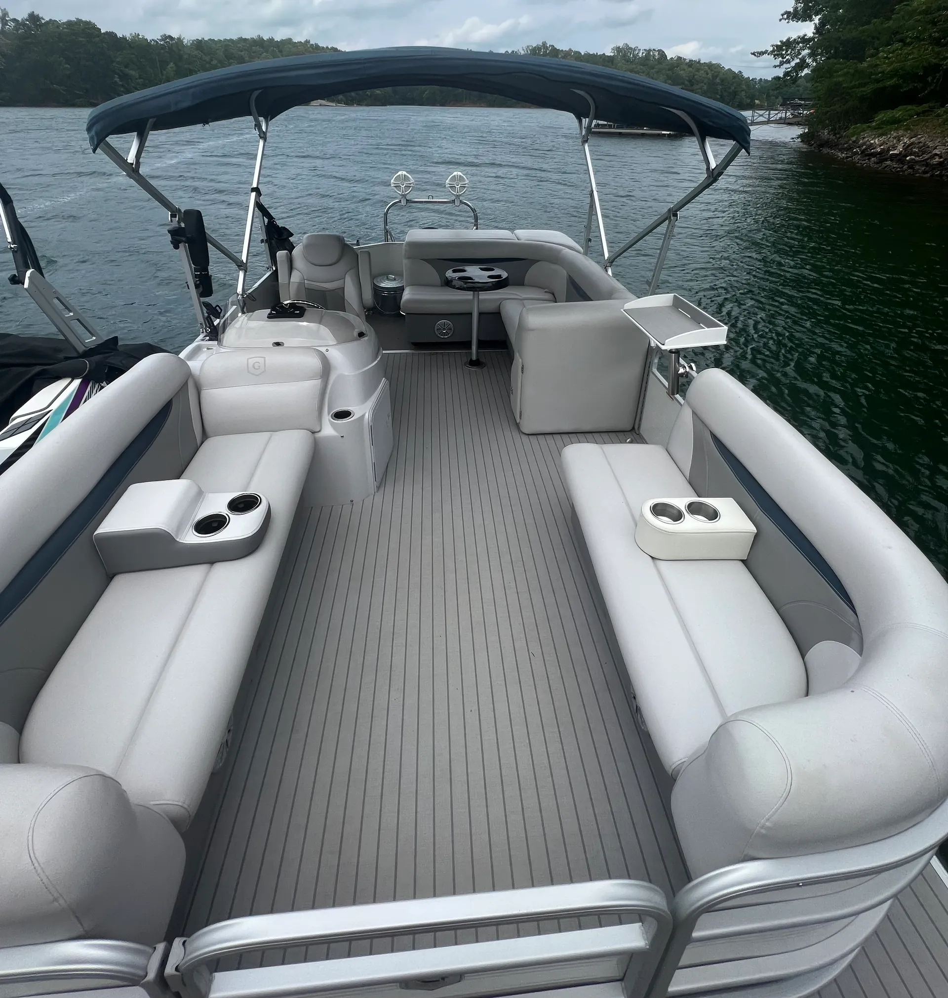 Sweetwater 2286 - Lake Keowee, SC