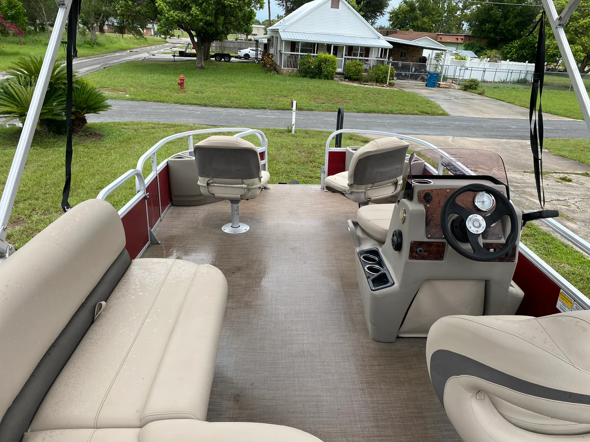 SUN TRACKER BASS BUGGY 18 DLX in Eagle Lake, FL — photo 4