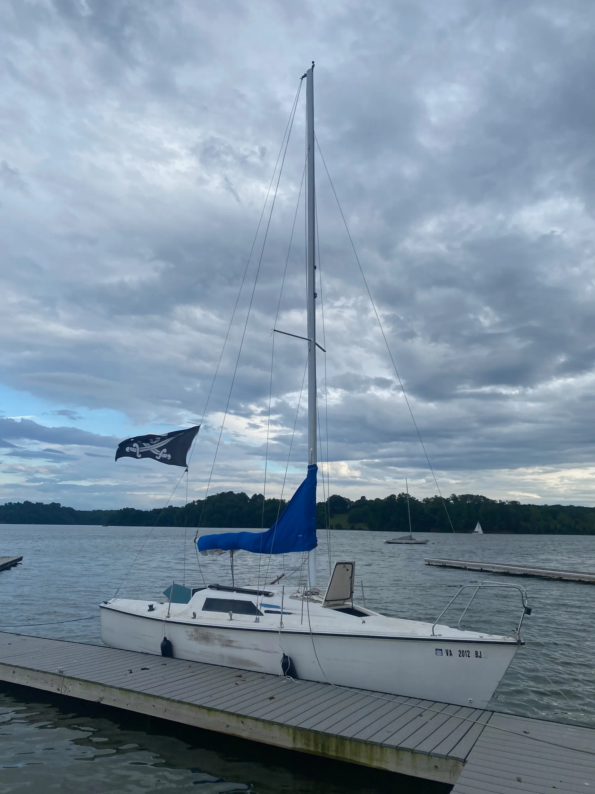 Hunter 23 in Knoxville, TN — photo 2