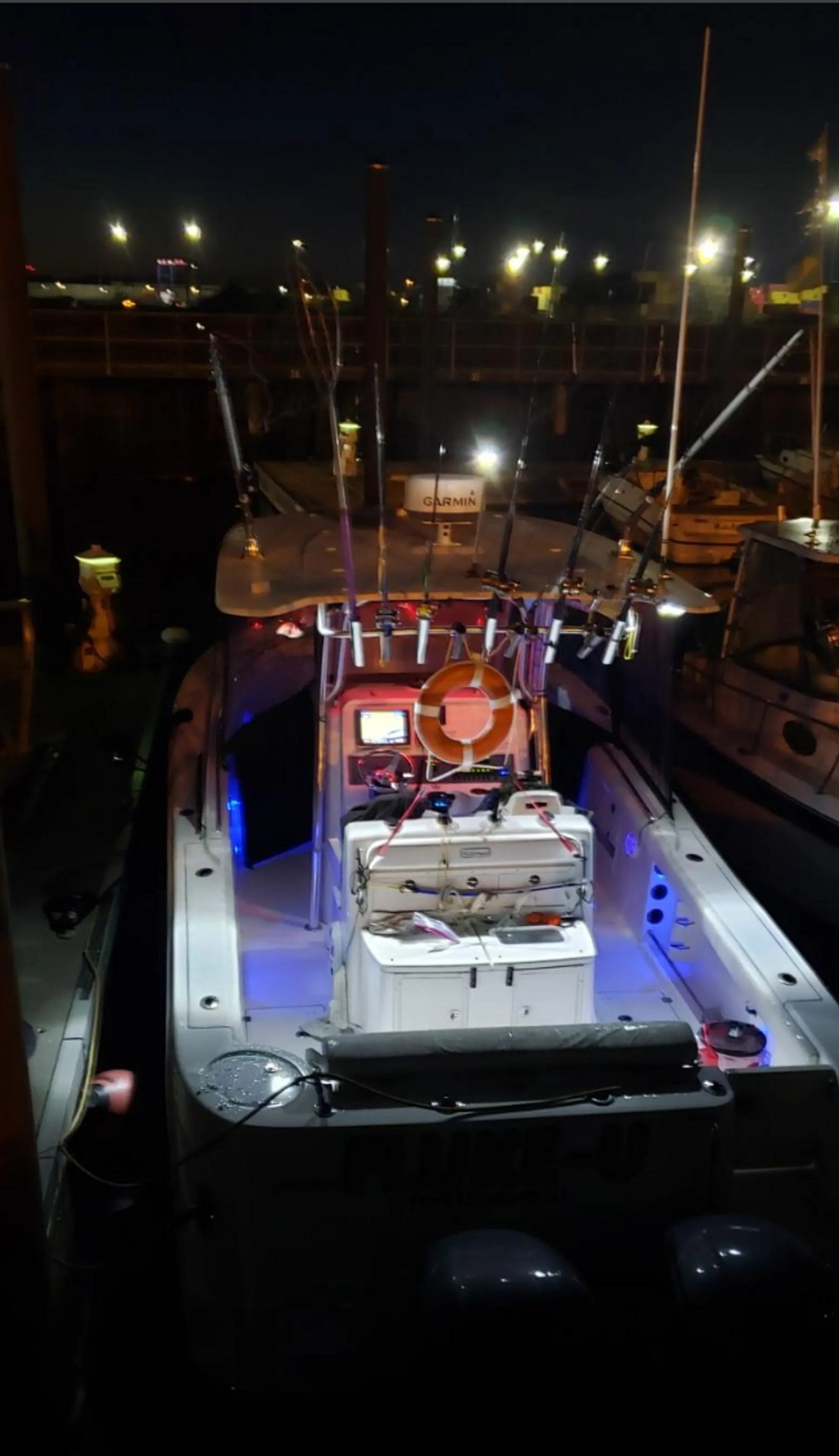 N.Y. Tours and Harbor cruises. Fishing excursions / Statue of Liberty