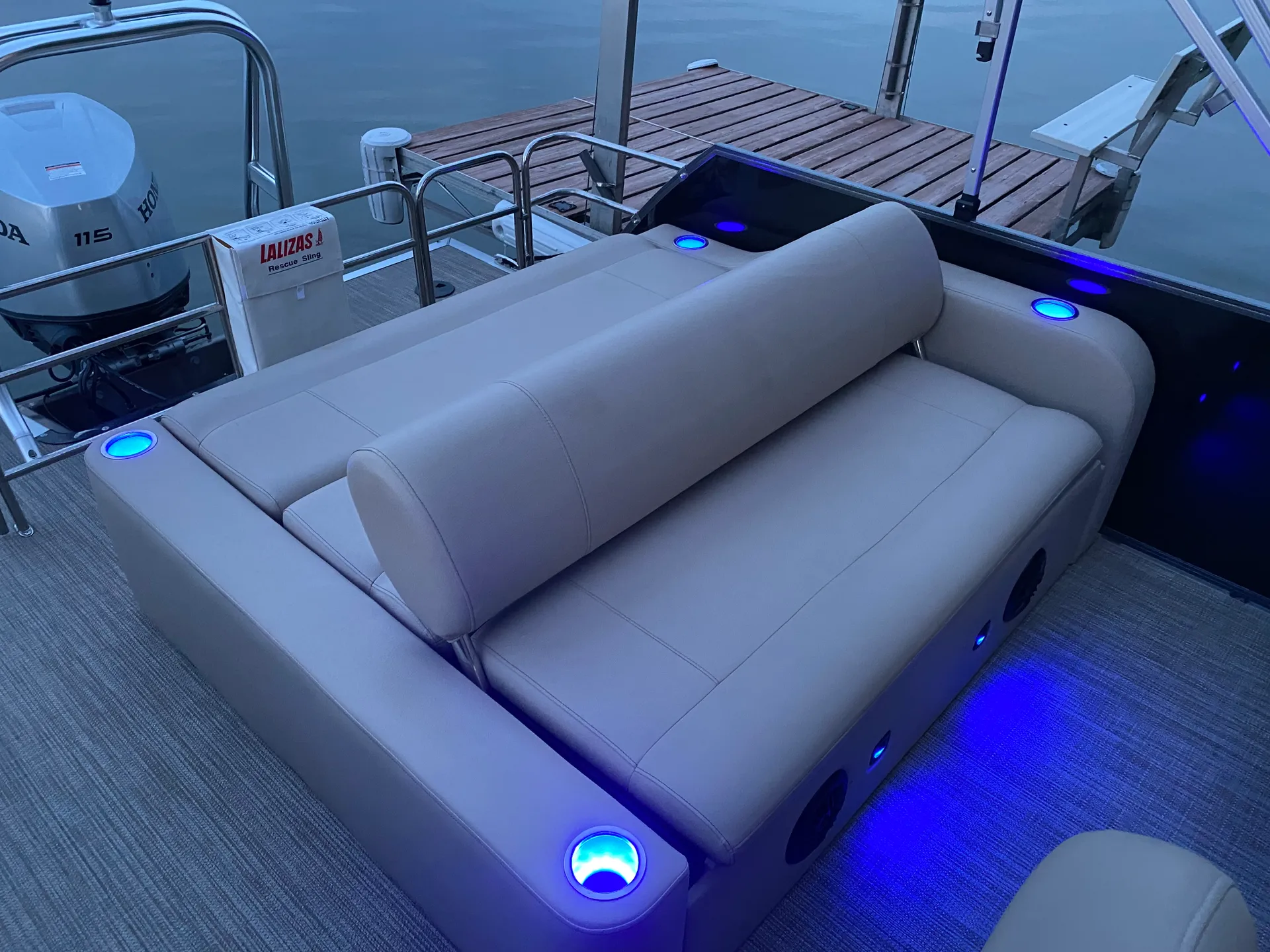 ENCORE BENTLEY BENTLEY ENCORE 220 SWINGBACK in Maple Lake, MN — photo 6