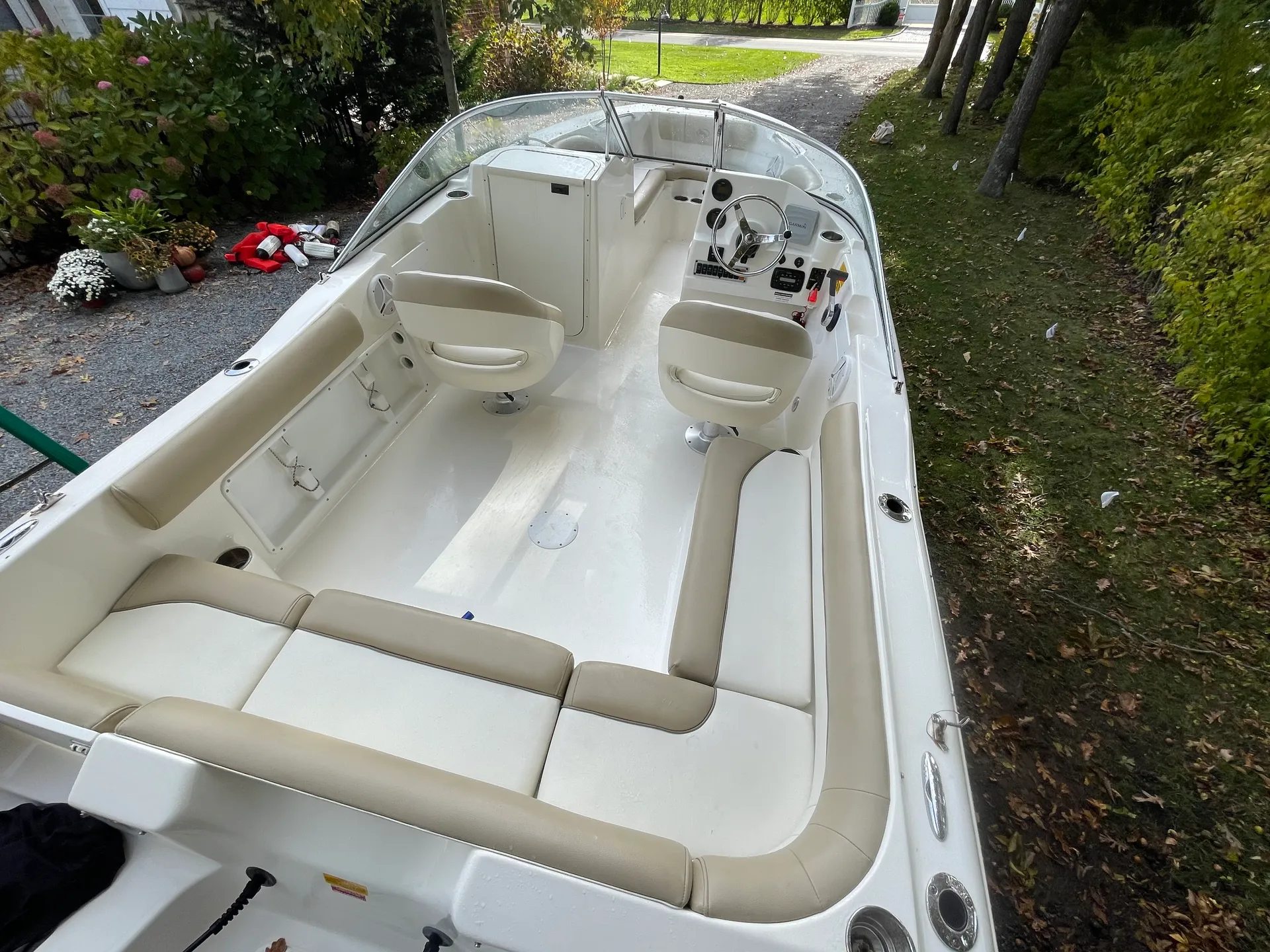 Key West 203 Dual Console Boat 8 People North and South Fork Pickup