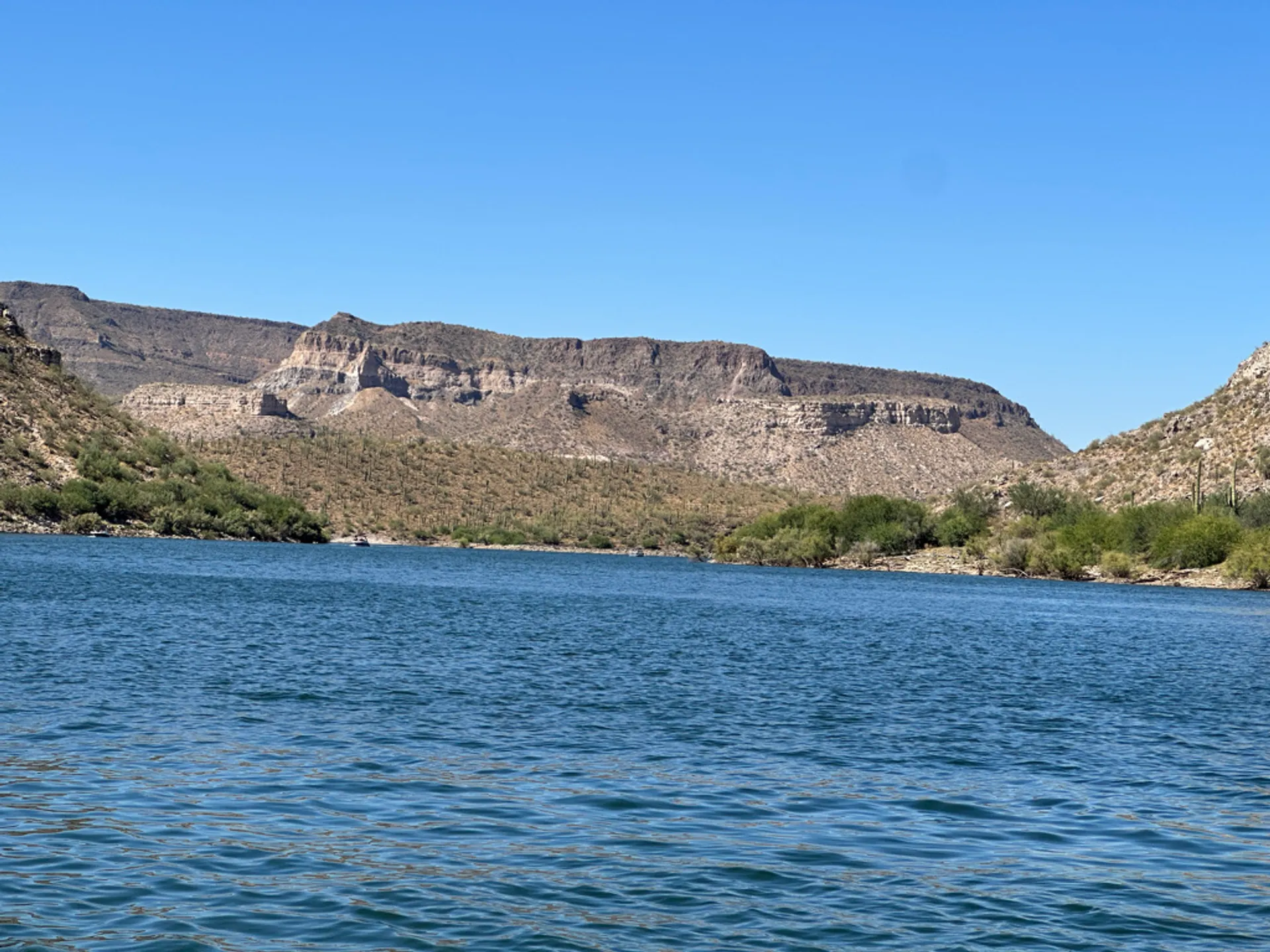 21 Foot Sea Ray 200 Sport