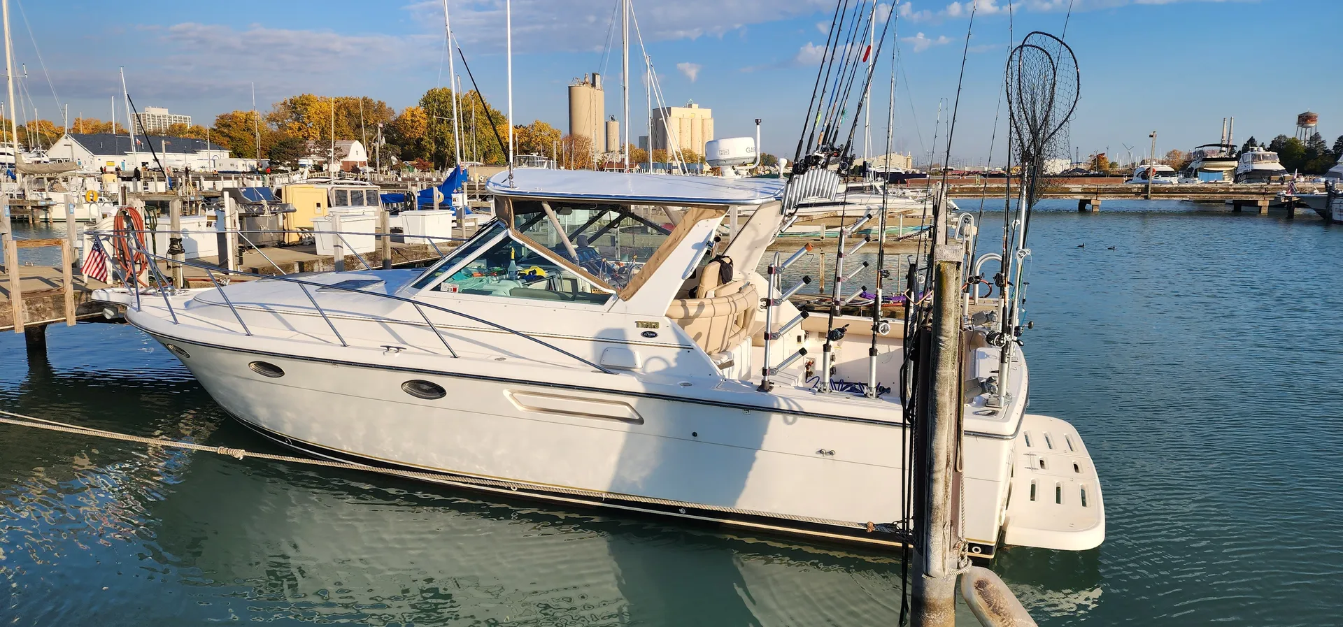 Tiara Yachts 3100 Open in Chicago, IL — photo 3