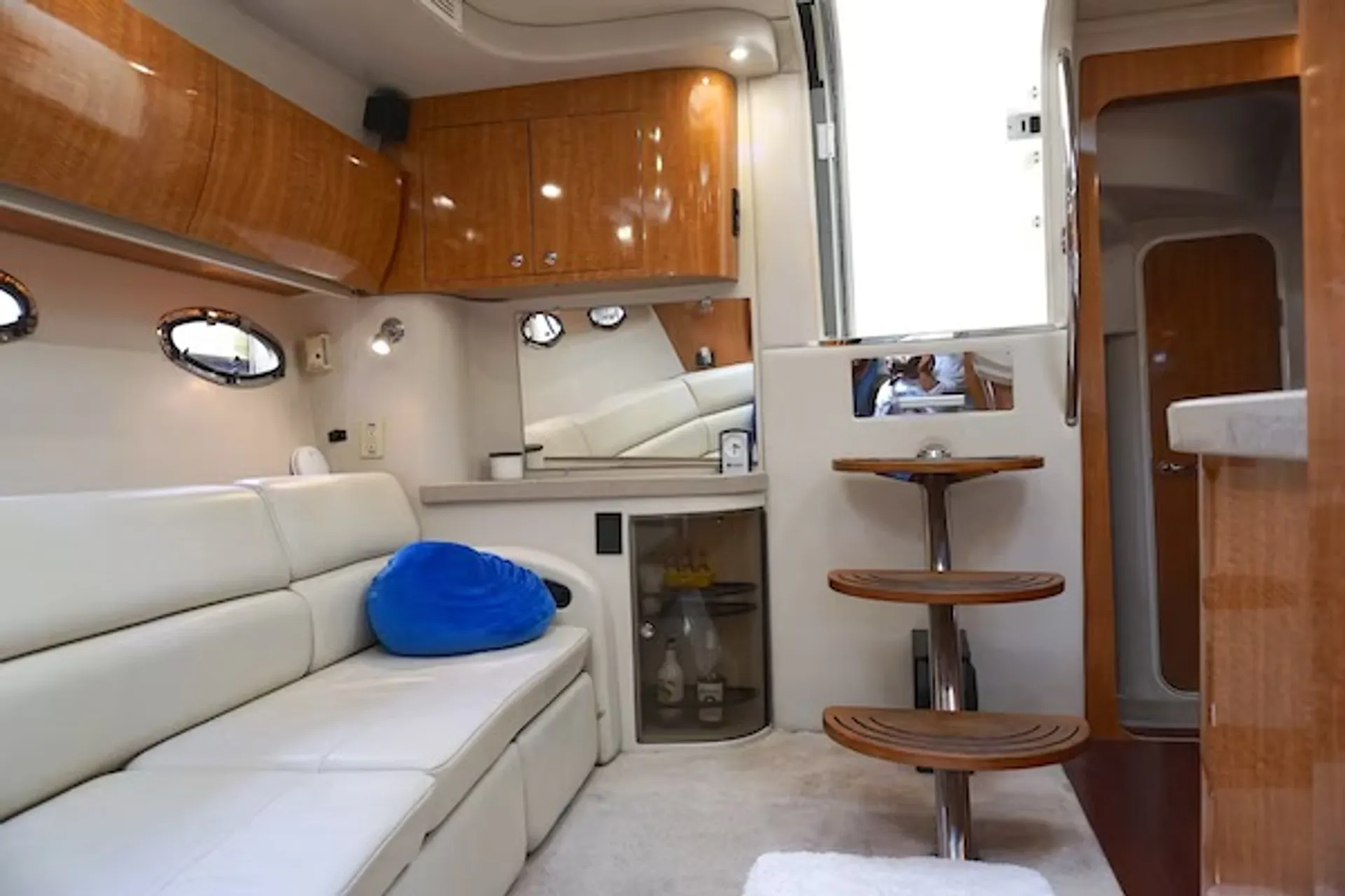 Regal Commodore Yacht for charter Lake Travis: Up to 20 Max