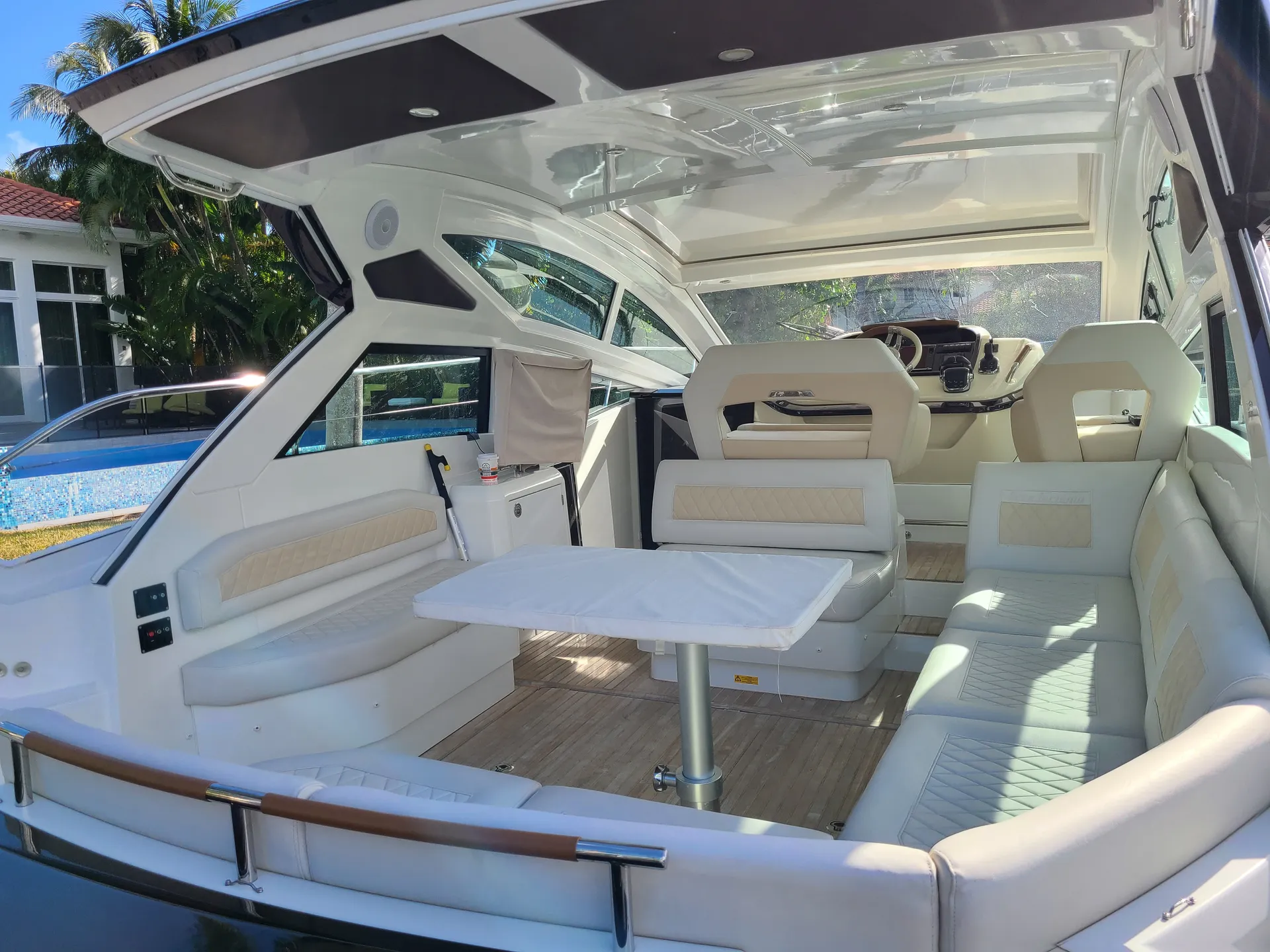Charter a 40' Luxury Gran Tursimo Yacht for 12 guests