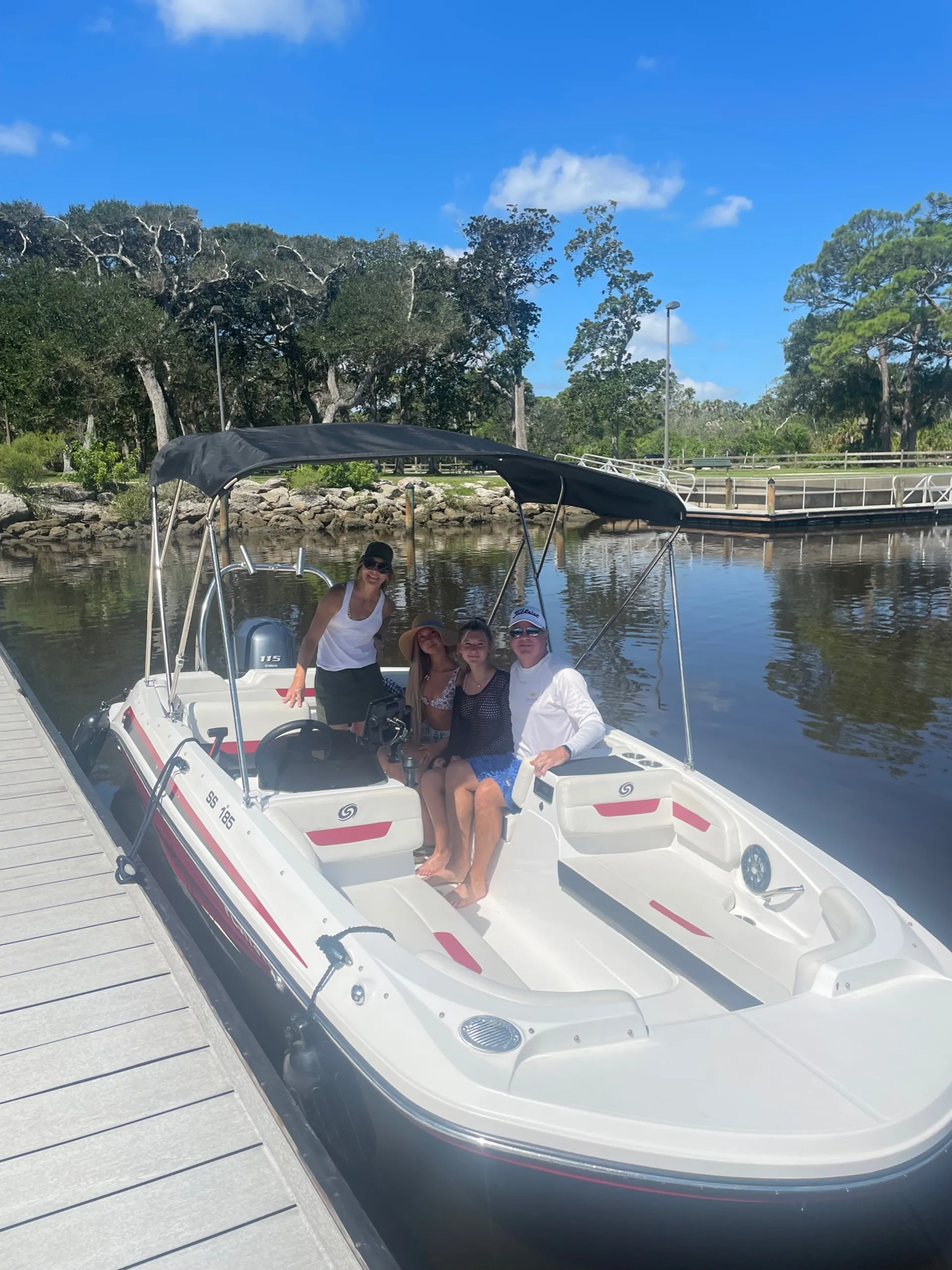 St Augustine and Palm Coast   Seats 9 comfortably, Free Fuel