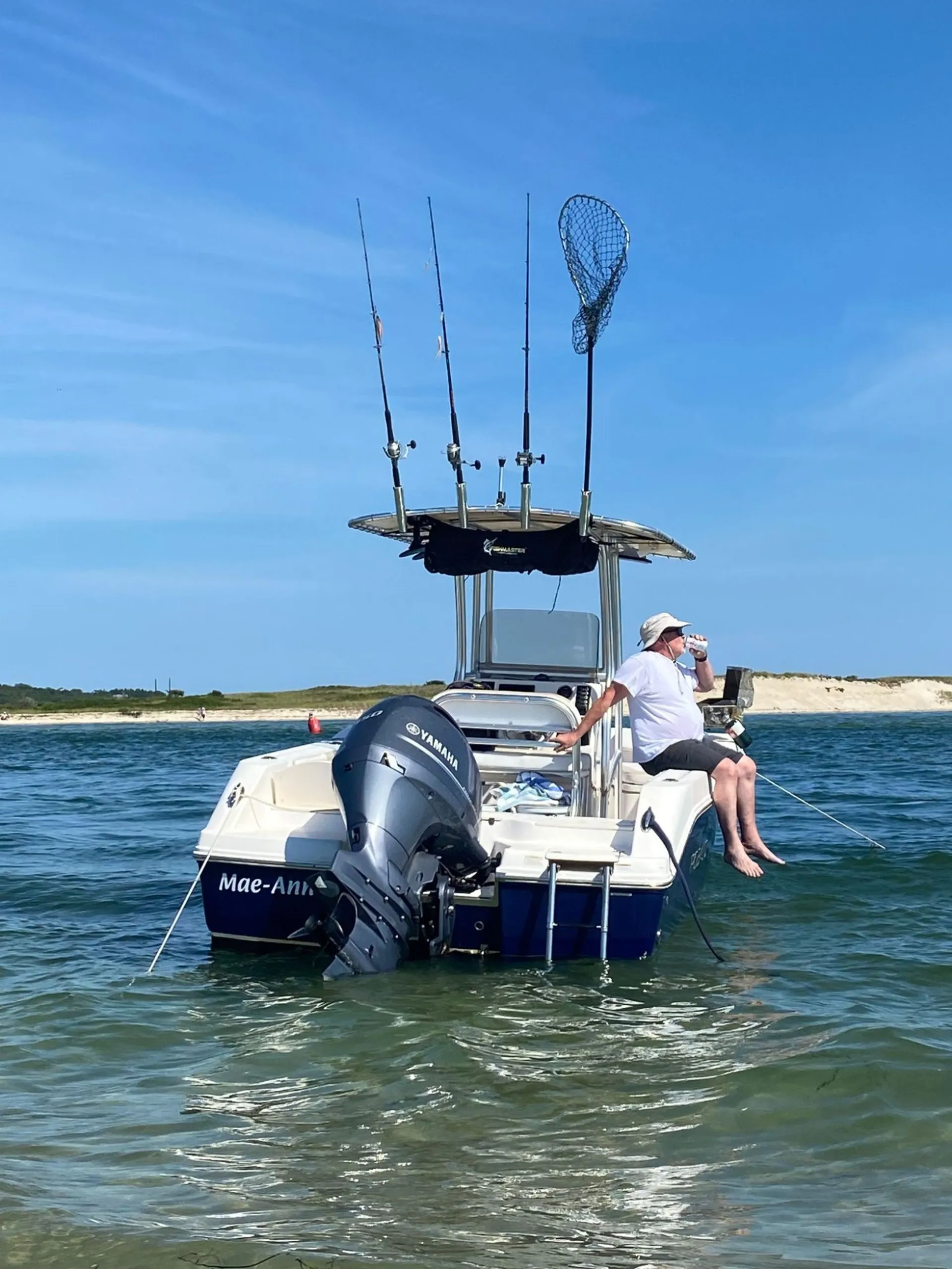 Robalo R200 Family Fun & Fishing Cape N More - Located in South Dennis