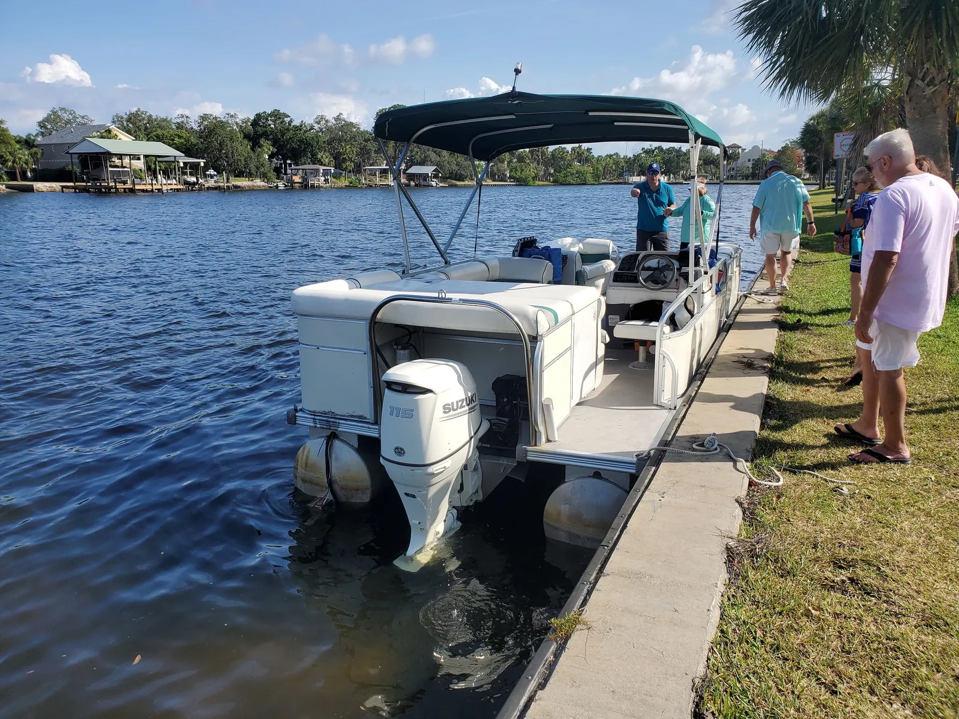 Pontoon great for Island Hoping, Dolphin watching, Sunsets and more