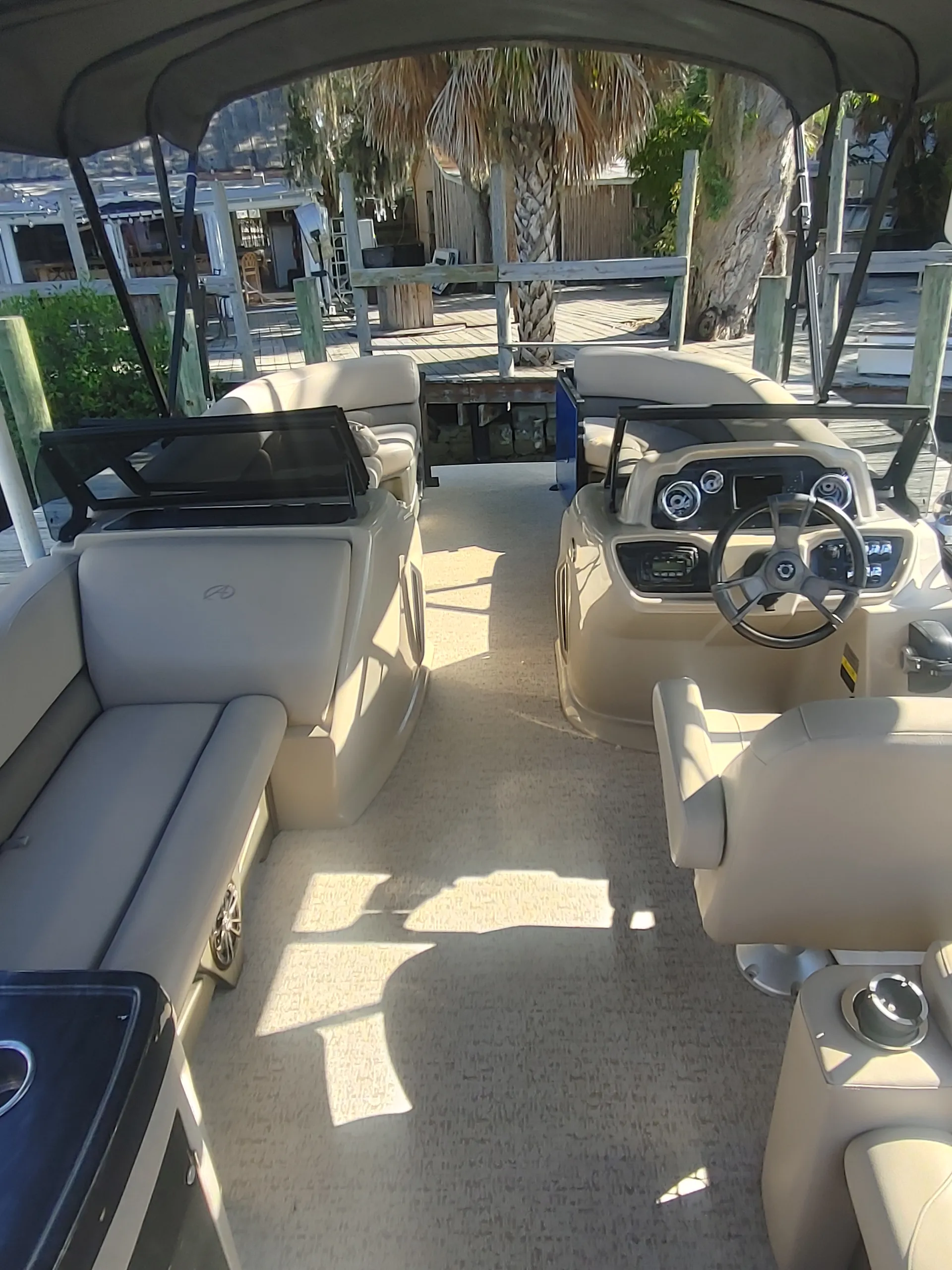 AVALON PONTOONS 24' LS in Port Richey, FL — photo 6