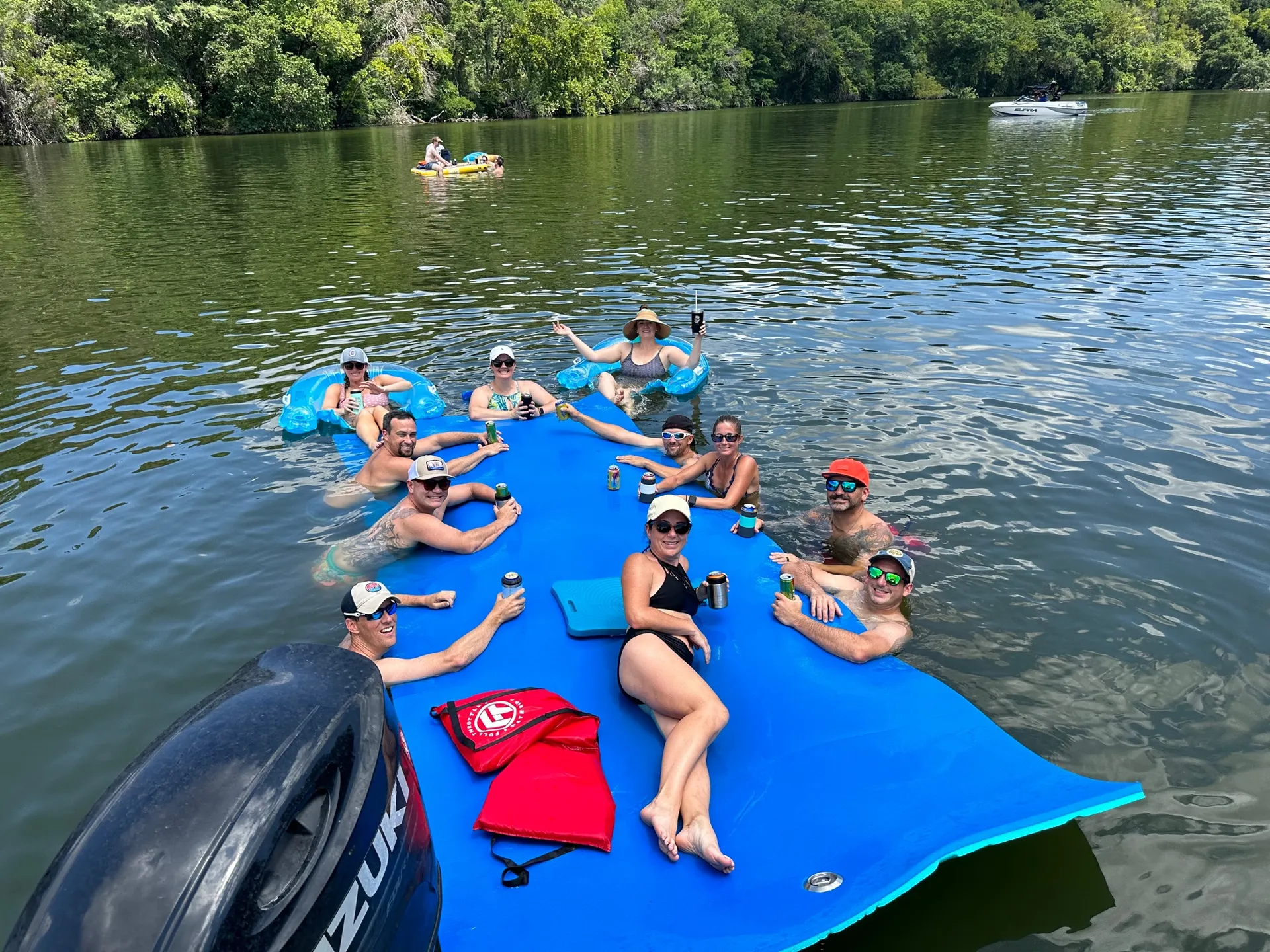 luxury Avalon pontoon Boat Cruise! Perfect for parties/families🎊🥂☀️