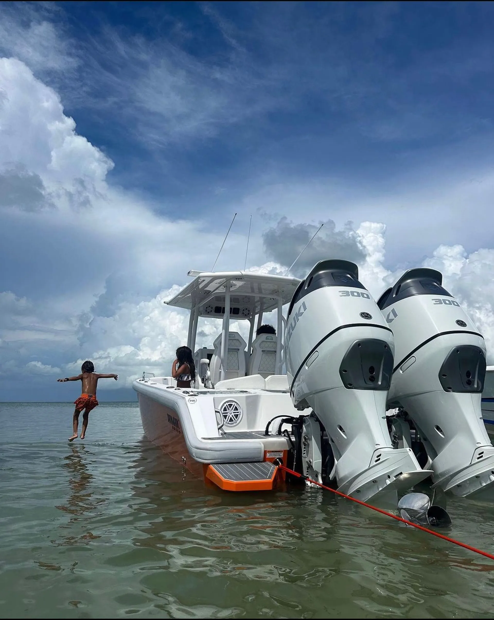Explore Further | Islands | Sightseeing | Offshore in Style and Luxury