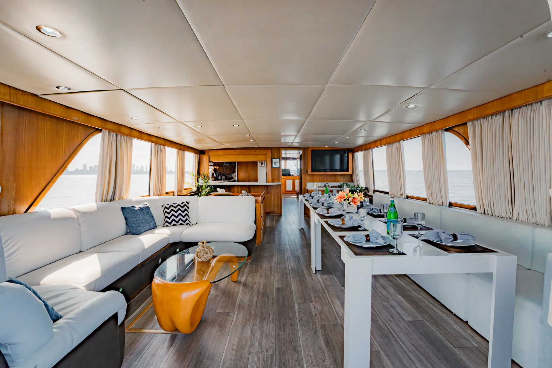 80ft Luxury Yacht "Juliette" in NYC/NJ area