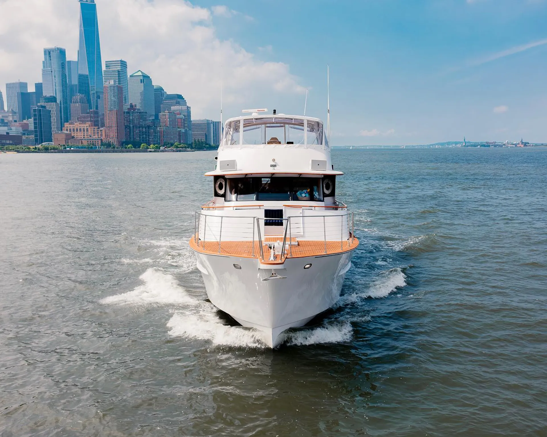 80ft Luxury Yacht "Juliette" in NYC/NJ area