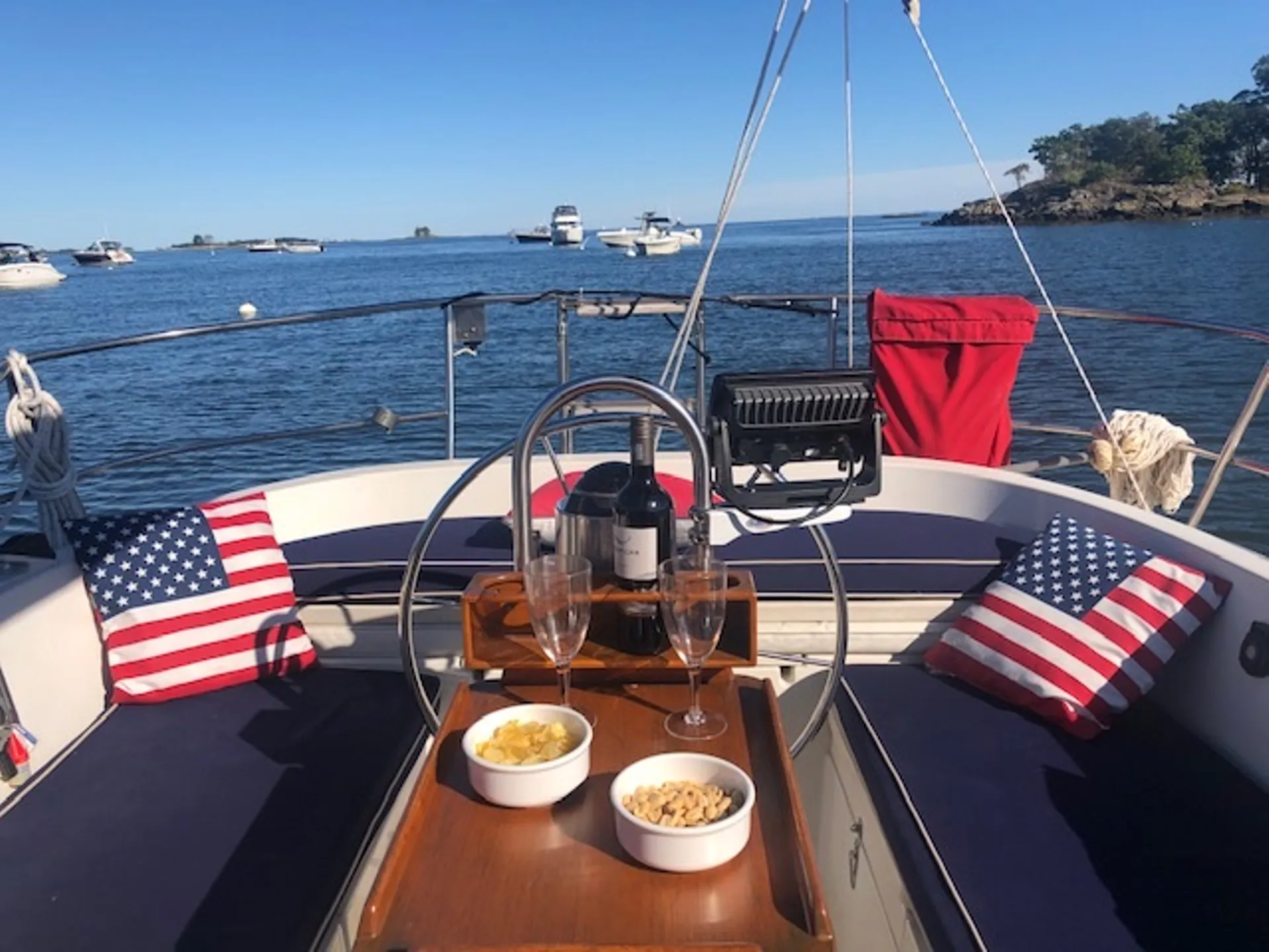 30' Nonsuch Classic for Sail in  Old Saybrook, CT!